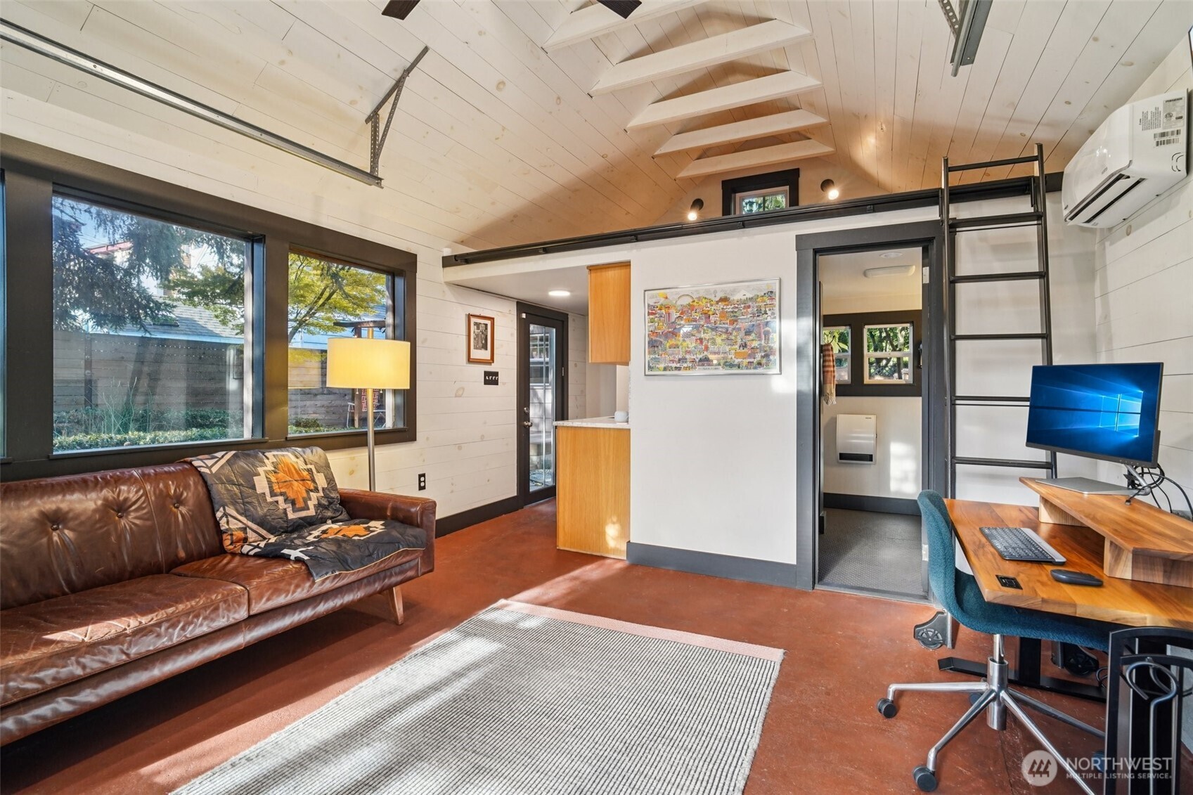 Seattle, Washington, 98108, United States, 3 Bedrooms Bedrooms, ,1 BathroomBathrooms,Residential,For Sale,1979331