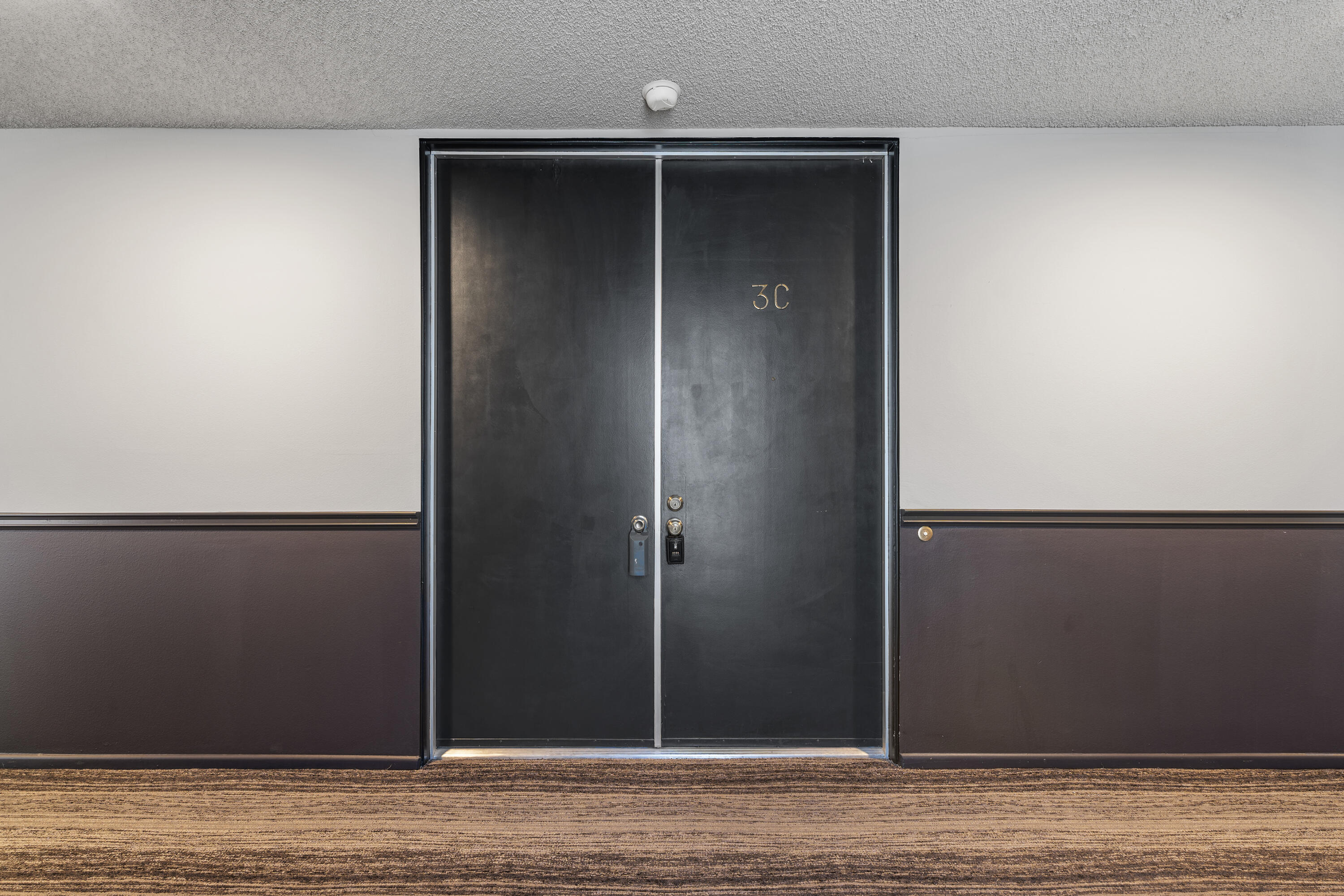 Palm Springs, California, 92264, United States, 2 Bedrooms Bedrooms, ,1 BathroomBathrooms,Residential,For Sale,1960957