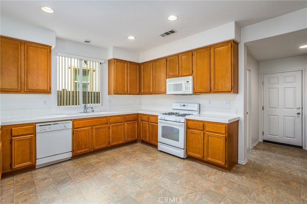 Beaumont, California, 92223, United States, 3 Bedrooms Bedrooms, ,3 BathroomsBathrooms,Residential,For Sale,1870698