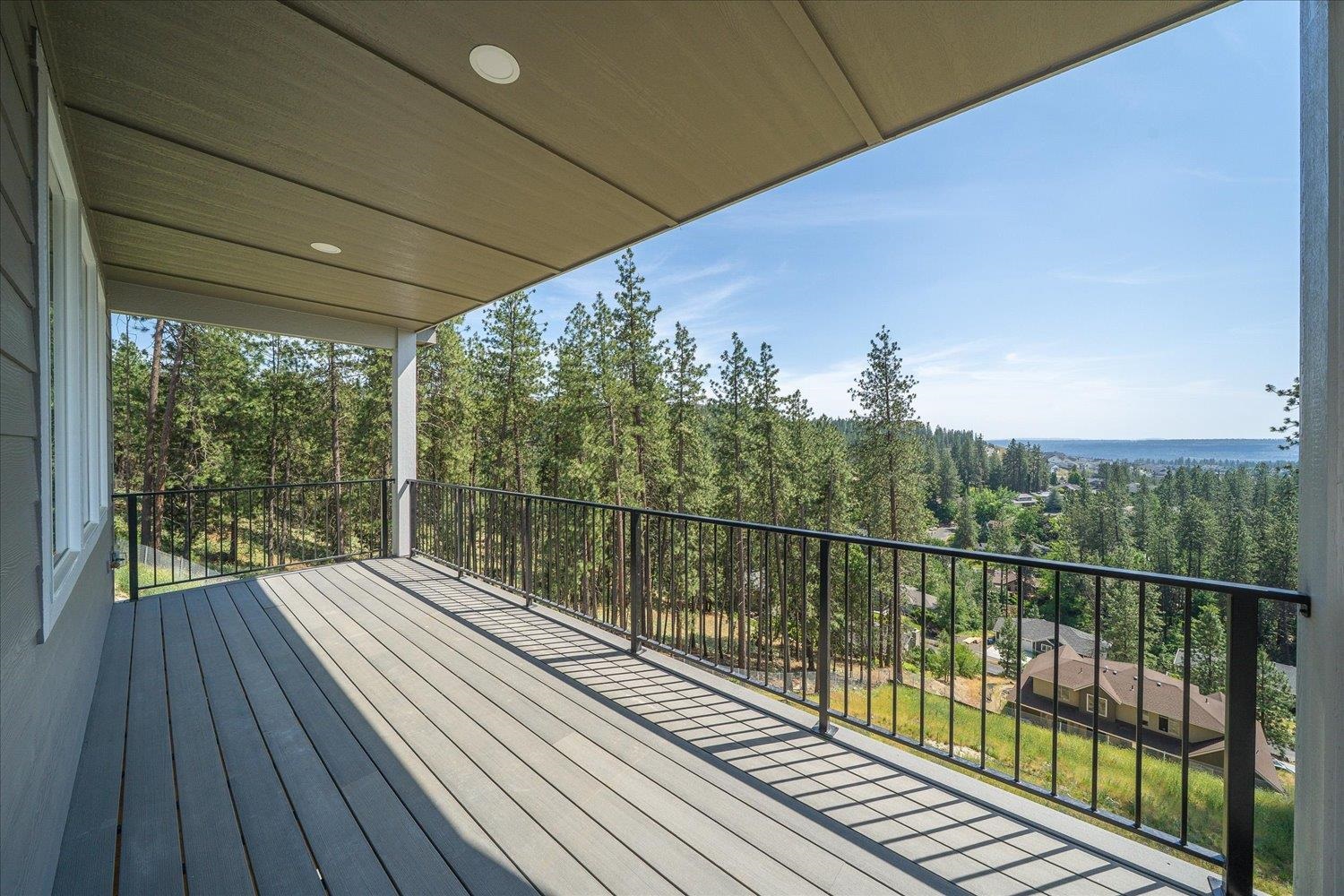 Spokane, Washington, 99208, United States, 4 Bedrooms Bedrooms, ,3 BathroomsBathrooms,Residential,For Sale,1940467