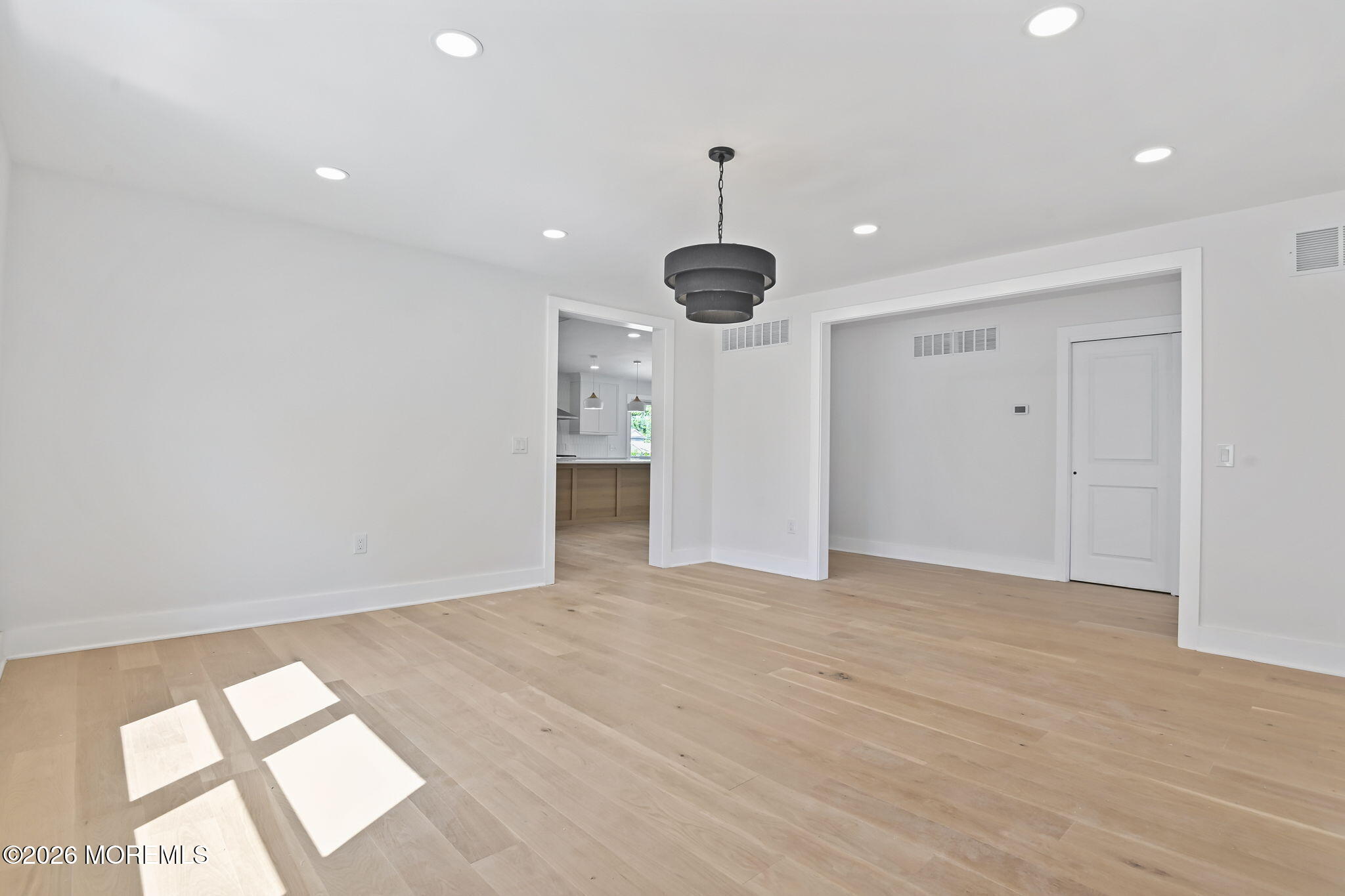 Point Pleasant, New Jersey, 08742, United States, 6 Bedrooms Bedrooms, ,5 BathroomsBathrooms,Residential,For Sale,2048997