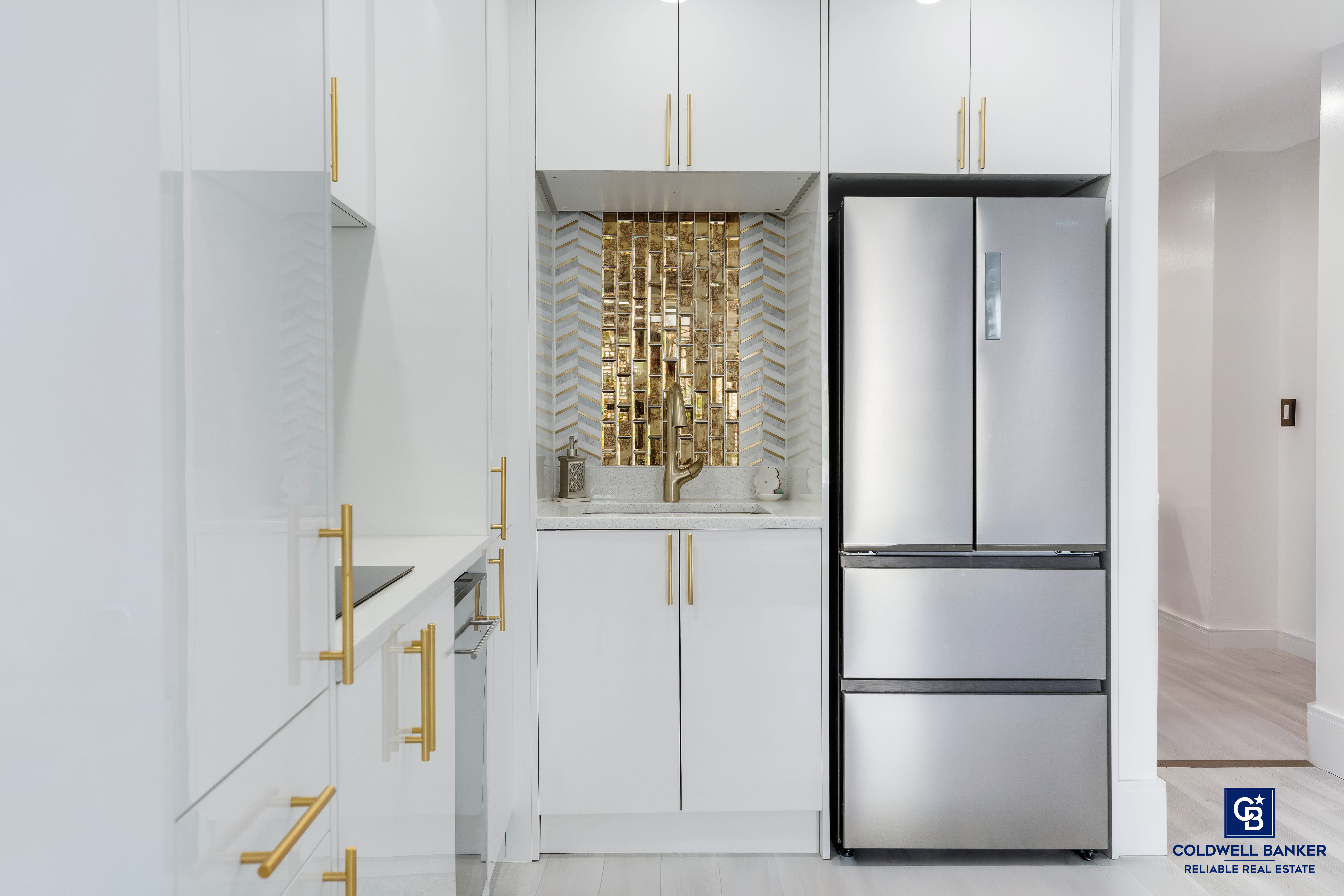 Brooklyn, New York, 11235, United States, 1 Bedroom Bedrooms, ,1 BathroomBathrooms,Residential,For Sale,1818235