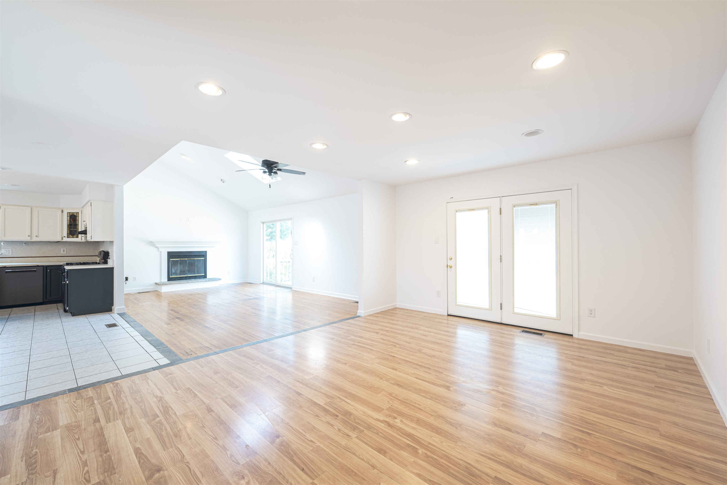 Lower Township, New Jersey, 08204, United States, 4 Bedrooms Bedrooms, ,2 BathroomsBathrooms,Residential,For Sale,1933494
