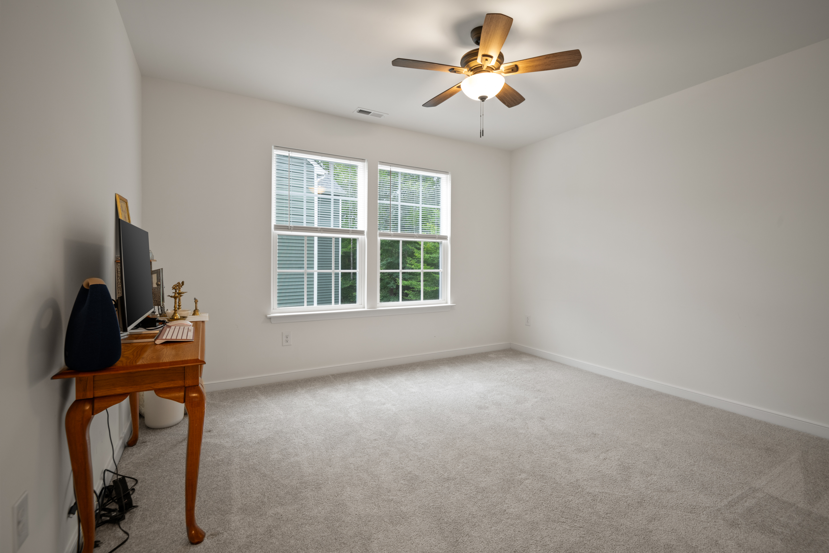 Moseley, Virginia, 23120, United States, 5 Bedrooms Bedrooms, ,3 BathroomsBathrooms,Residential,For Sale,1915307