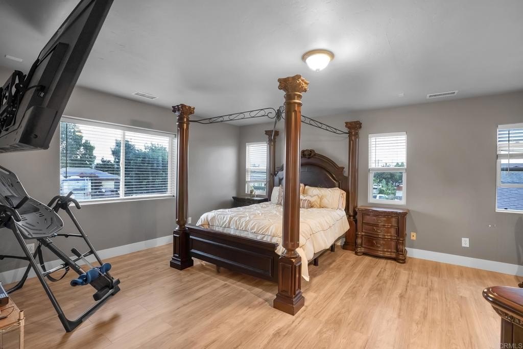 Chula Vista, California, 91911, United States, 9 Bedrooms Bedrooms, ,6 BathroomsBathrooms,Residential,For Sale,1991288