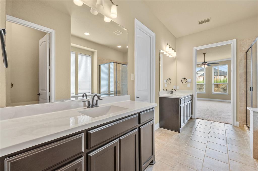 Heath, Texas, 75126, United States, 4 Bedrooms Bedrooms, ,4 BathroomsBathrooms,Residential,For Sale,1708060
