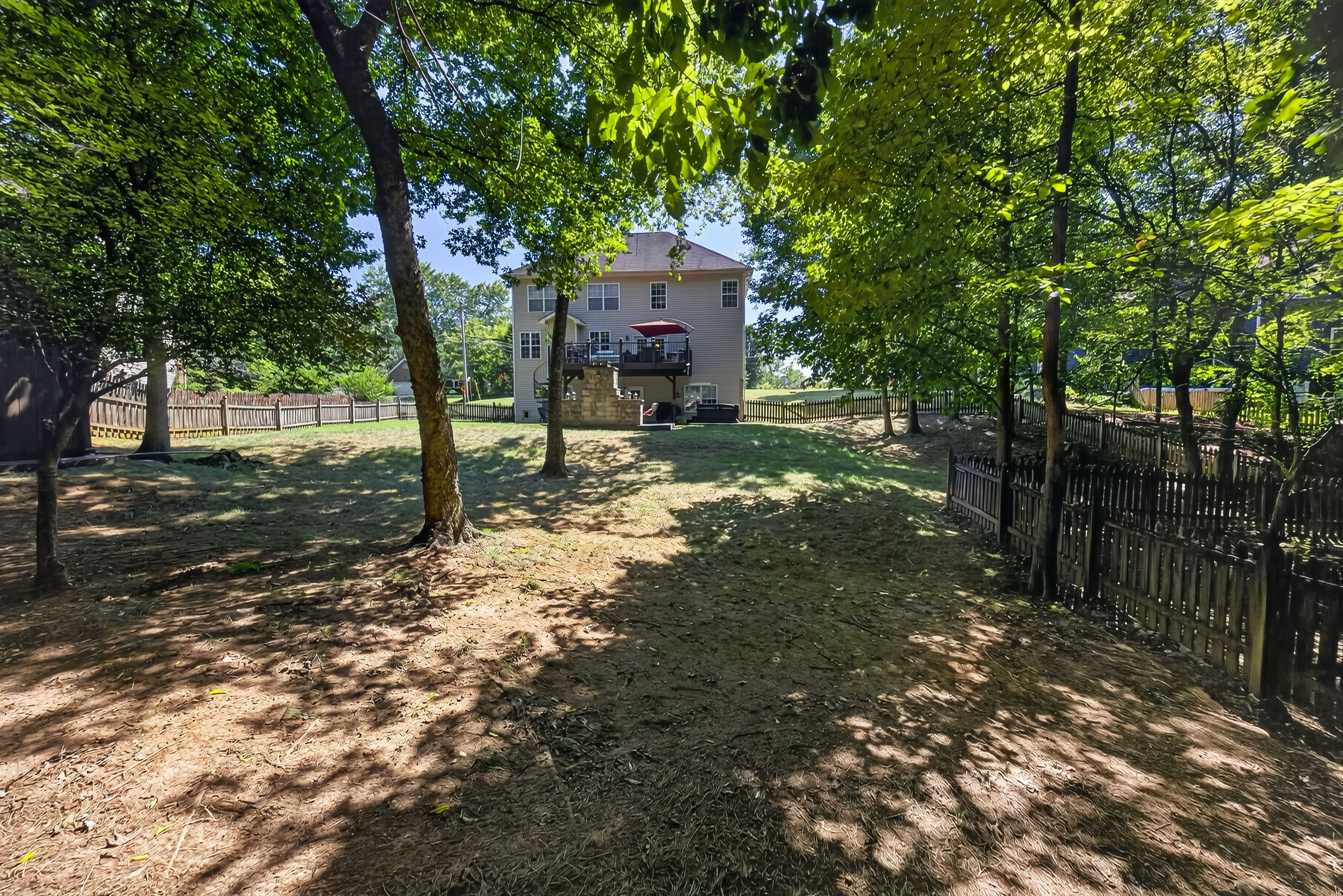  8821 Nubbin Ridge Road, Knoxville, TN 37923 - 物件實景
