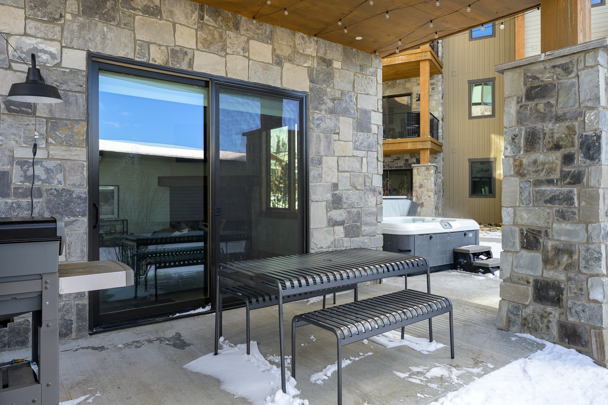  Fully Furnished Luxury Condo in Grand Park - 物件實景