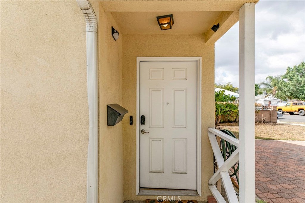 Sylmar, California, 91342, United States, 2 Bedrooms Bedrooms, ,1 BathroomBathrooms,Residential,For Sale,1960749