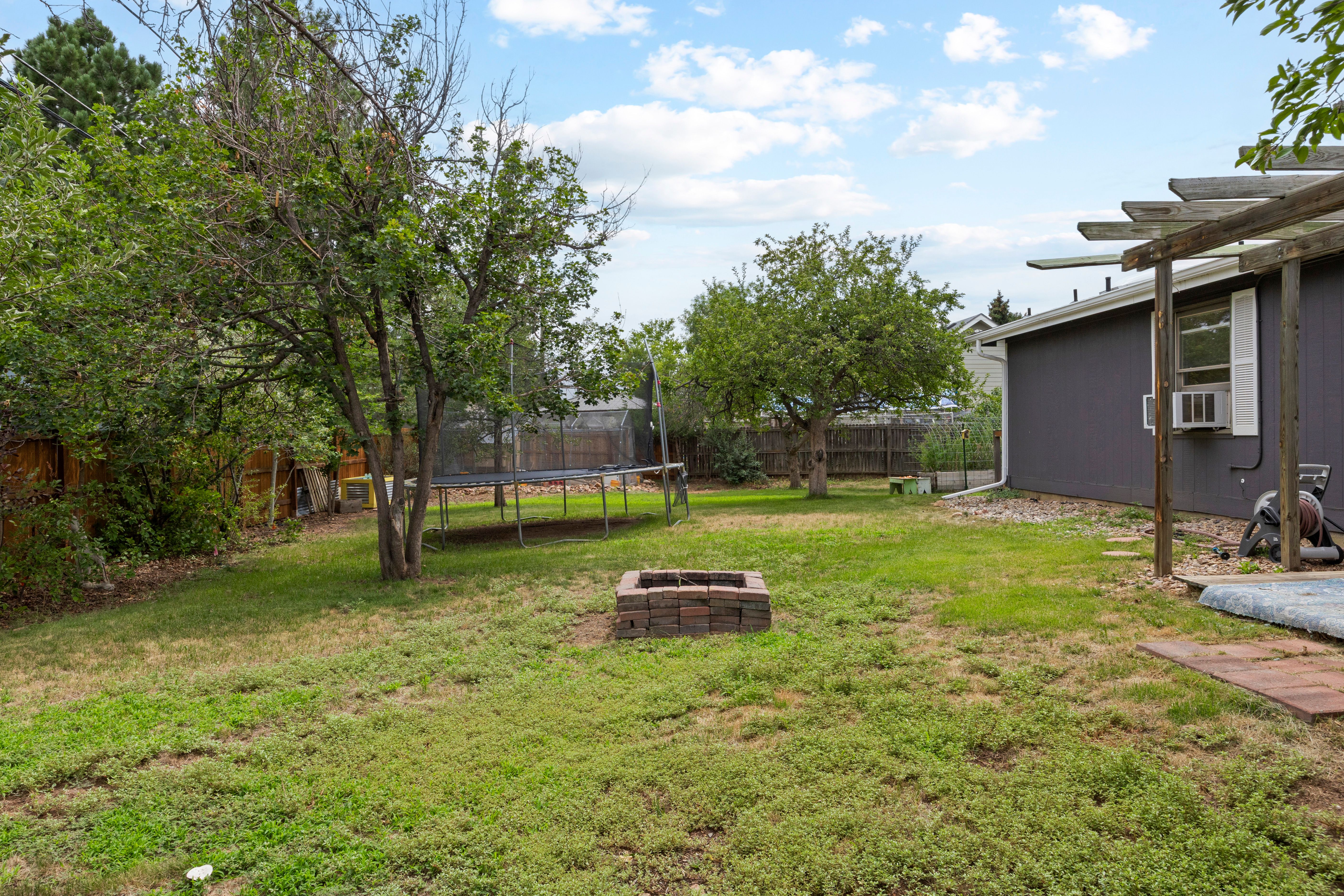  The perfect blend of suburban convenience and homestead-style living - 物件實景