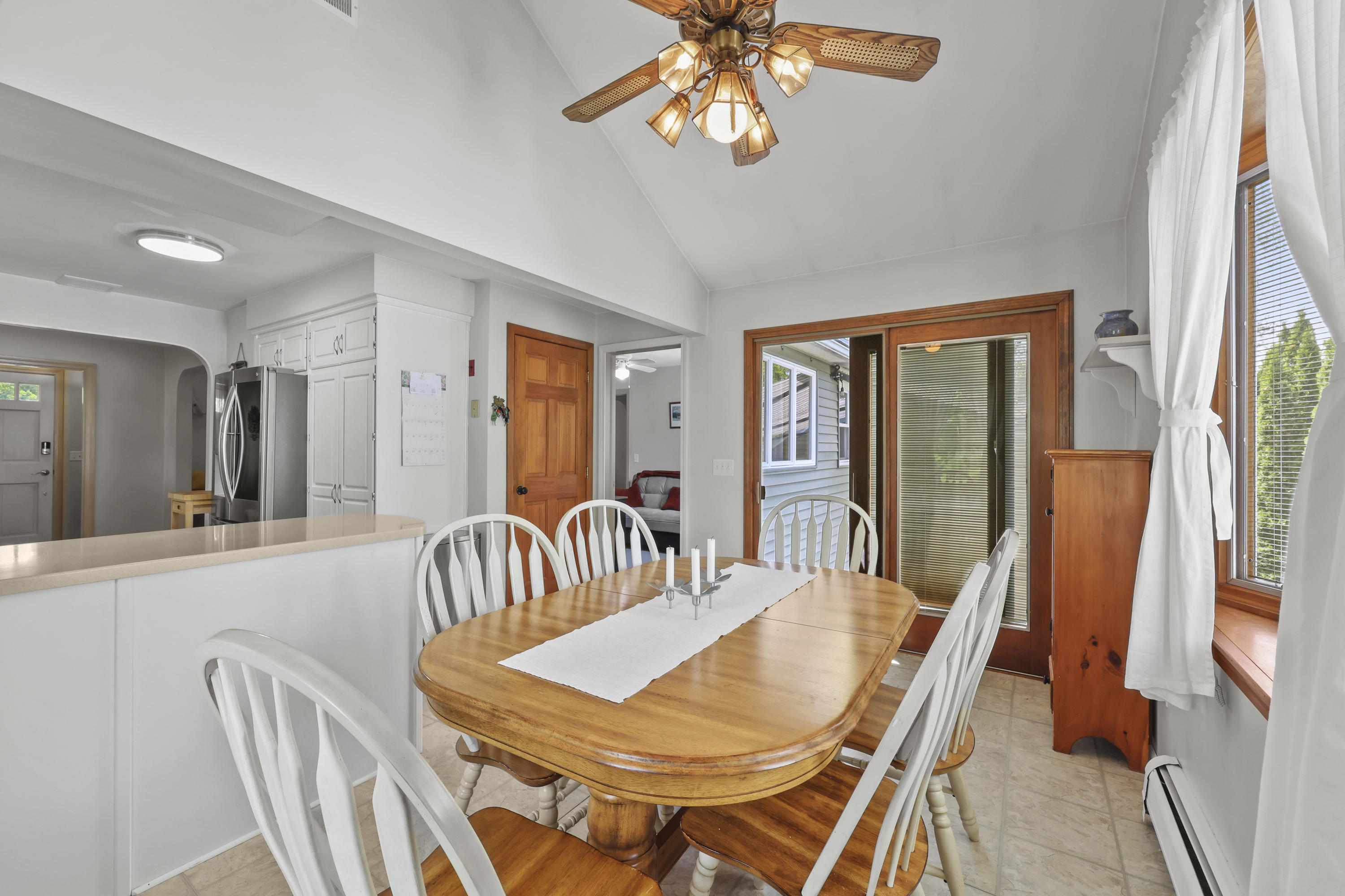  Updated 3BR Ranch on Corner Lot Near Trails & Shopping - 物件實景