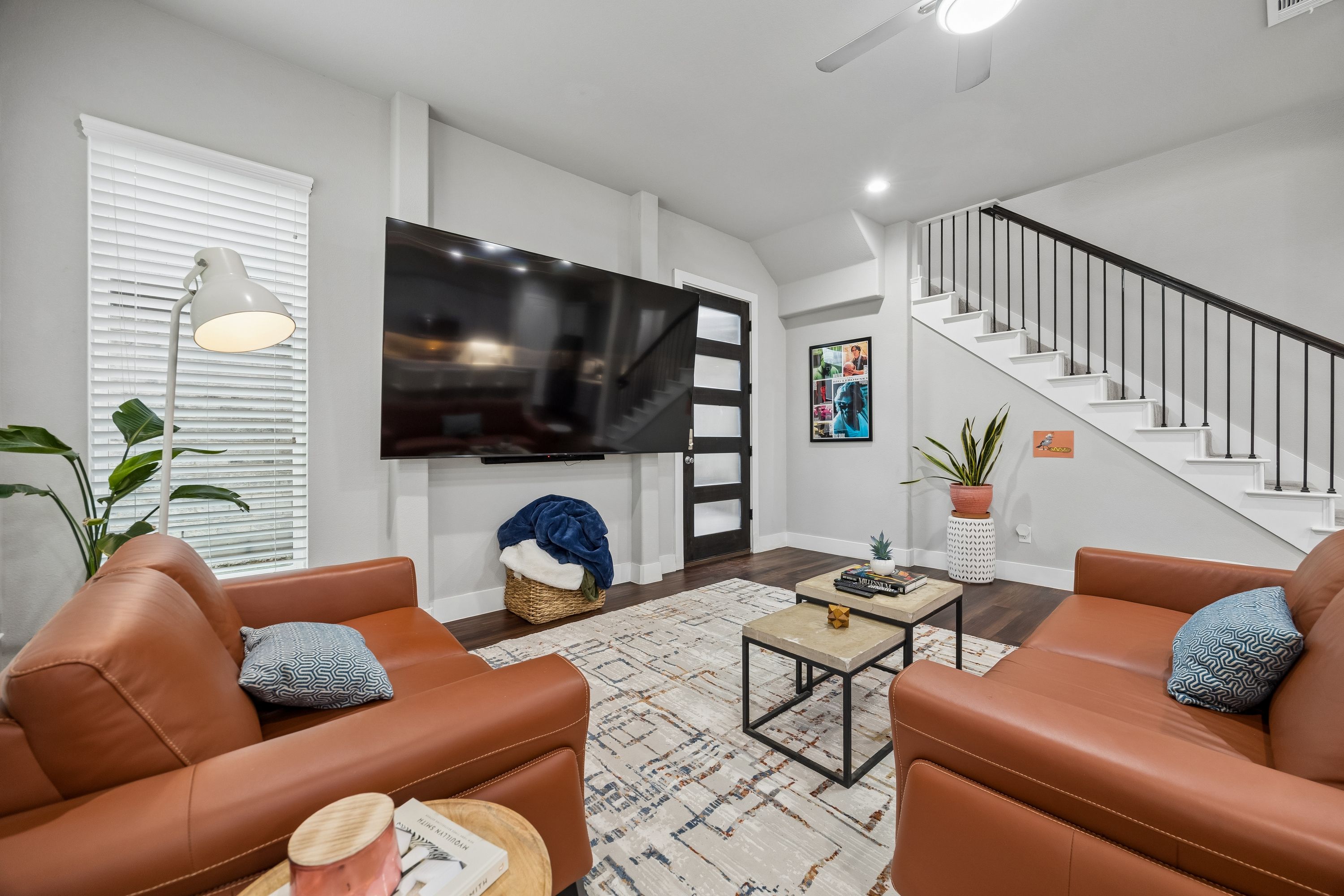  Rare Newer Multi Gen Living with Room to Grow - 物件實景