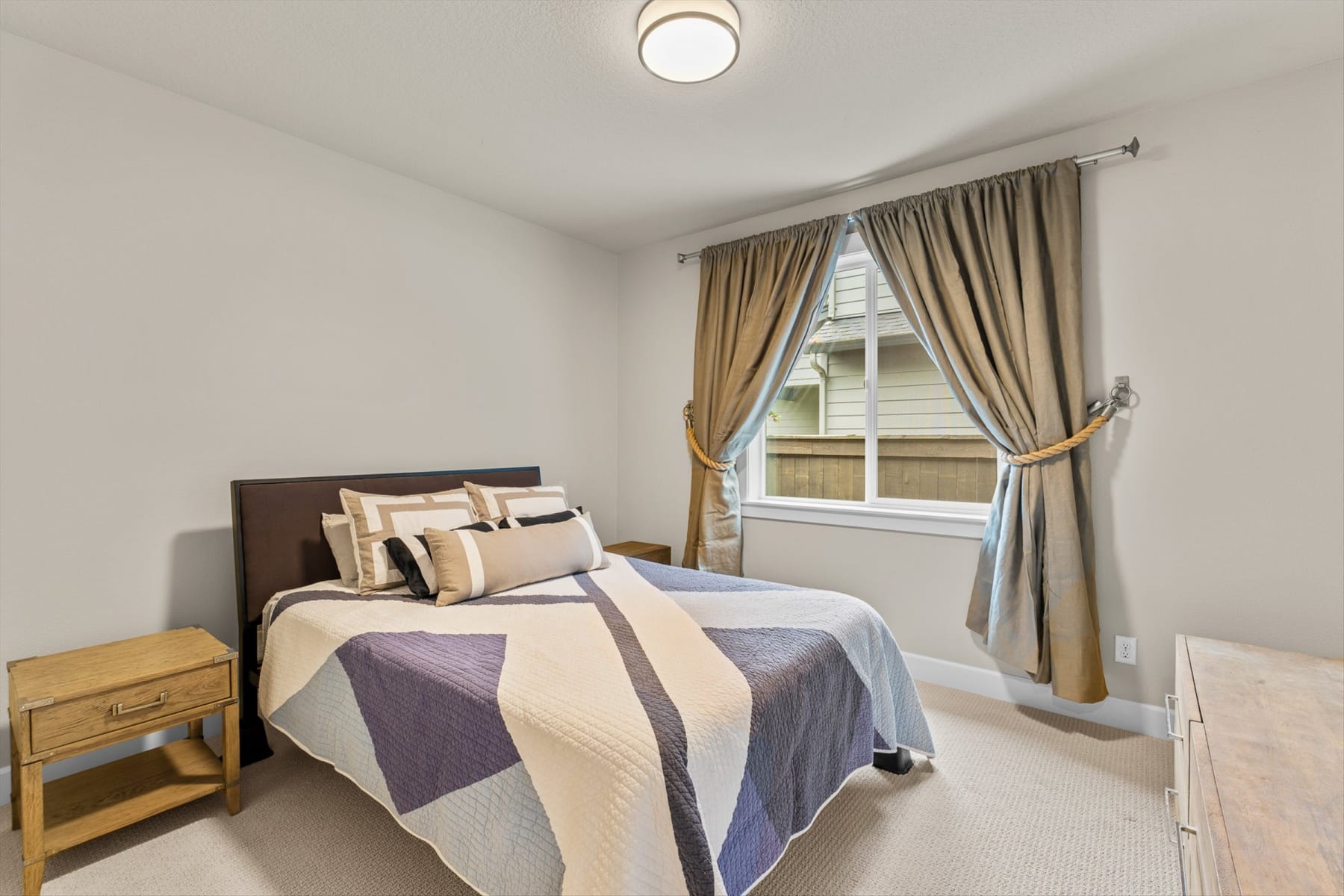  6220 NW BERNIE DR Vancouver, WA 98663 - 物件實景