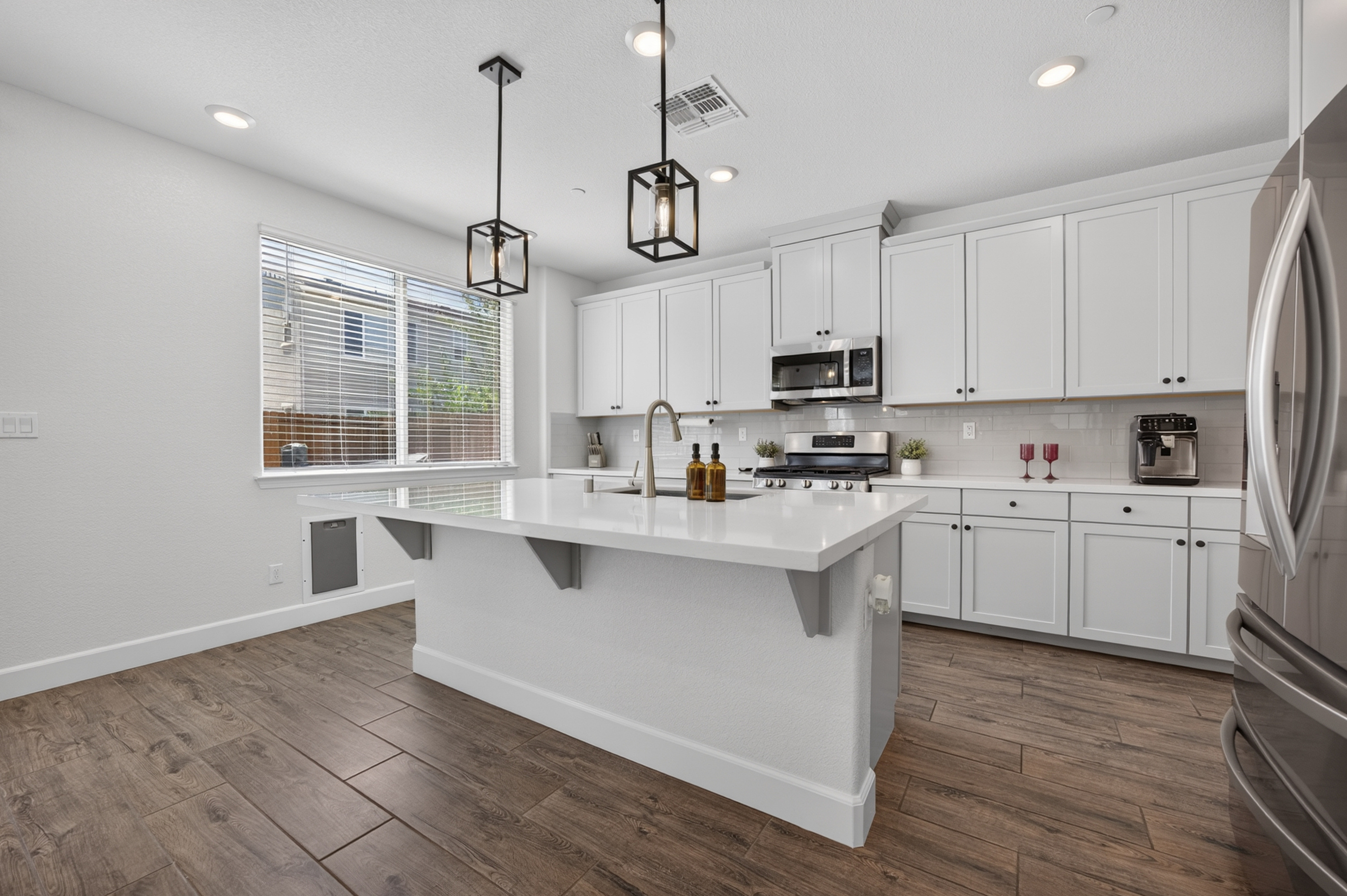  6016 Waddington Way, Roseville, CA, 95747 - 物件實景