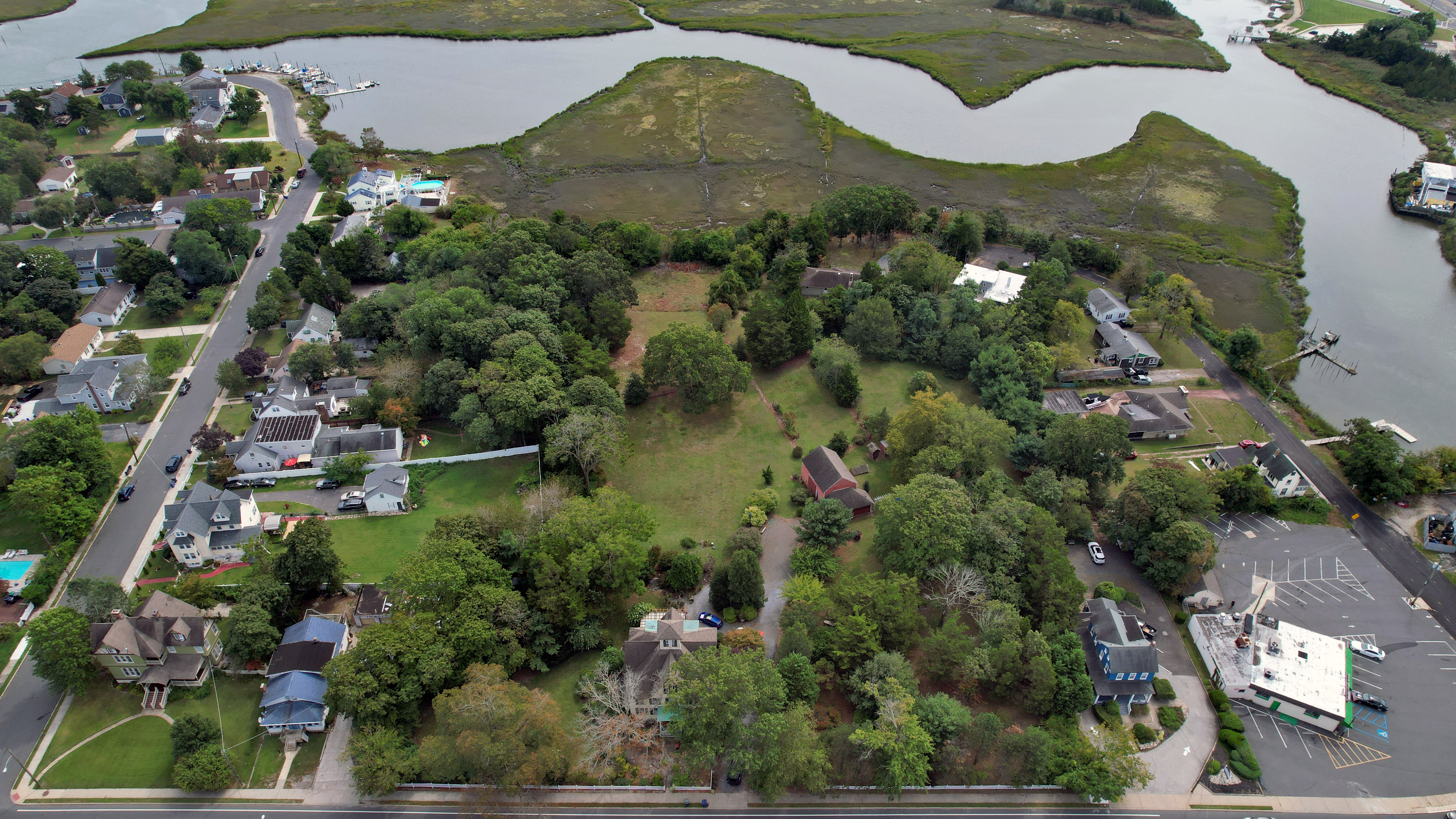 Absecon, New Jersey, 08201, United States, 7 Bedrooms Bedrooms, ,4 BathroomsBathrooms,Residential,For Sale,1974991