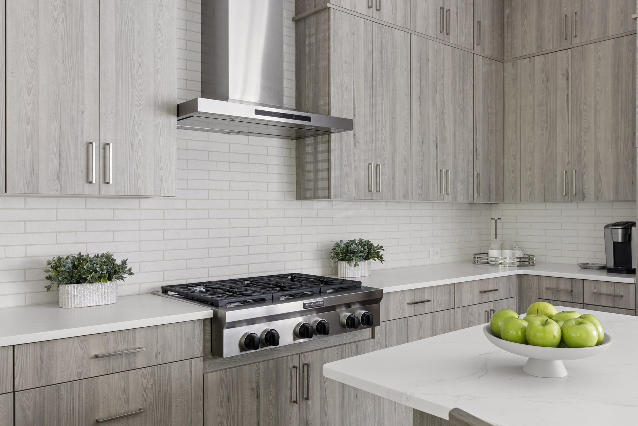  End-Unit Luxury Townhome at Aria - 物件實景