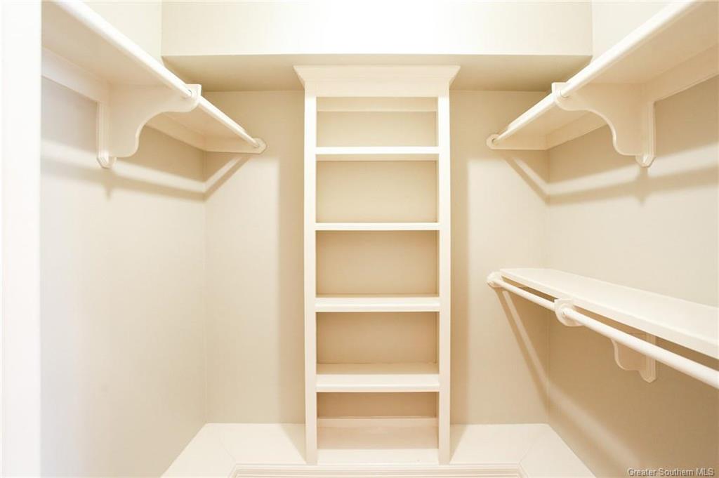 Lake Charles, Louisiana, 70605, United States, 5 Bedrooms Bedrooms, ,6 BathroomsBathrooms,Residential,For Sale,1974733