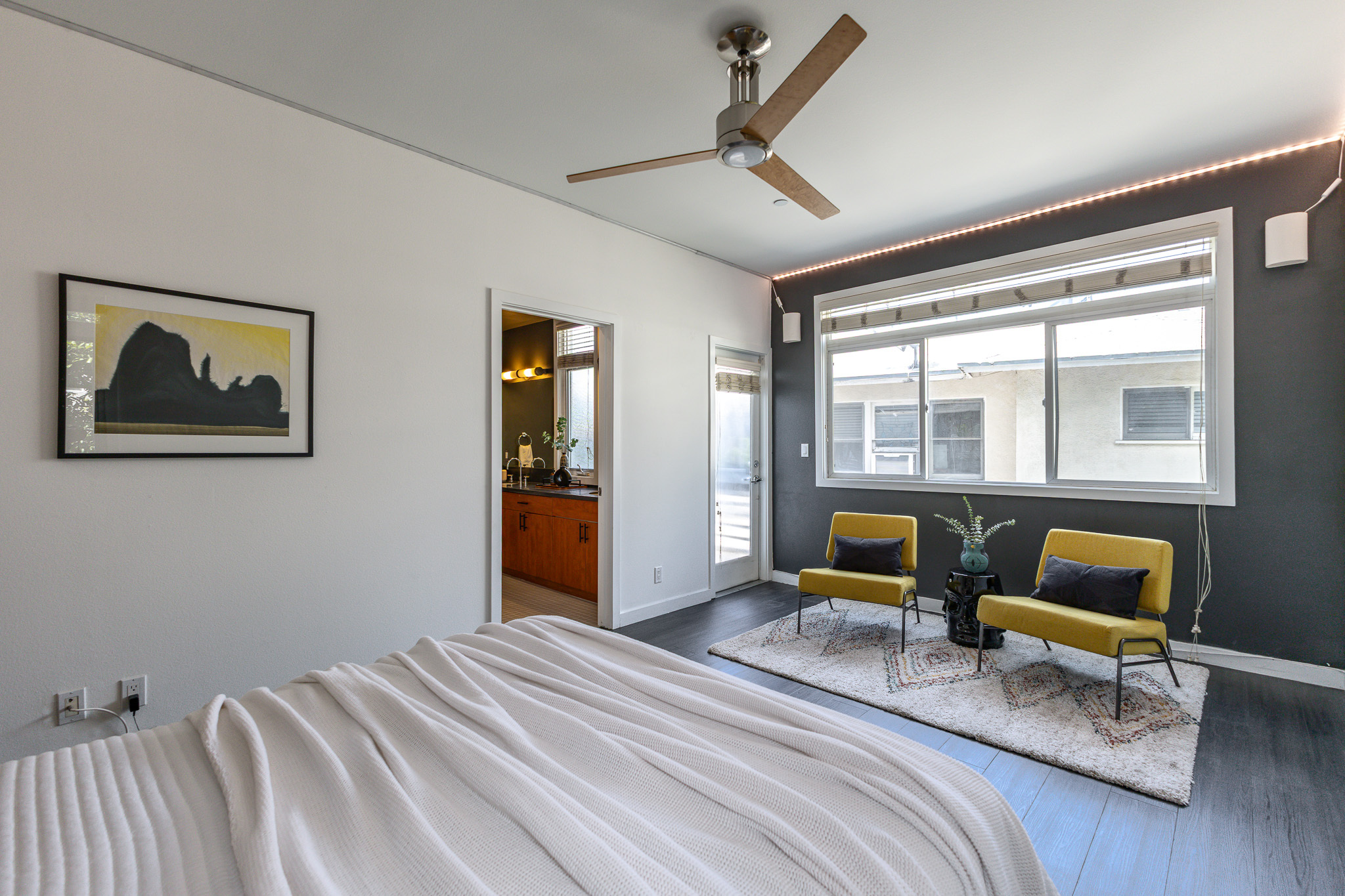  10735 Bloomfield Street, #5 - 物件實景