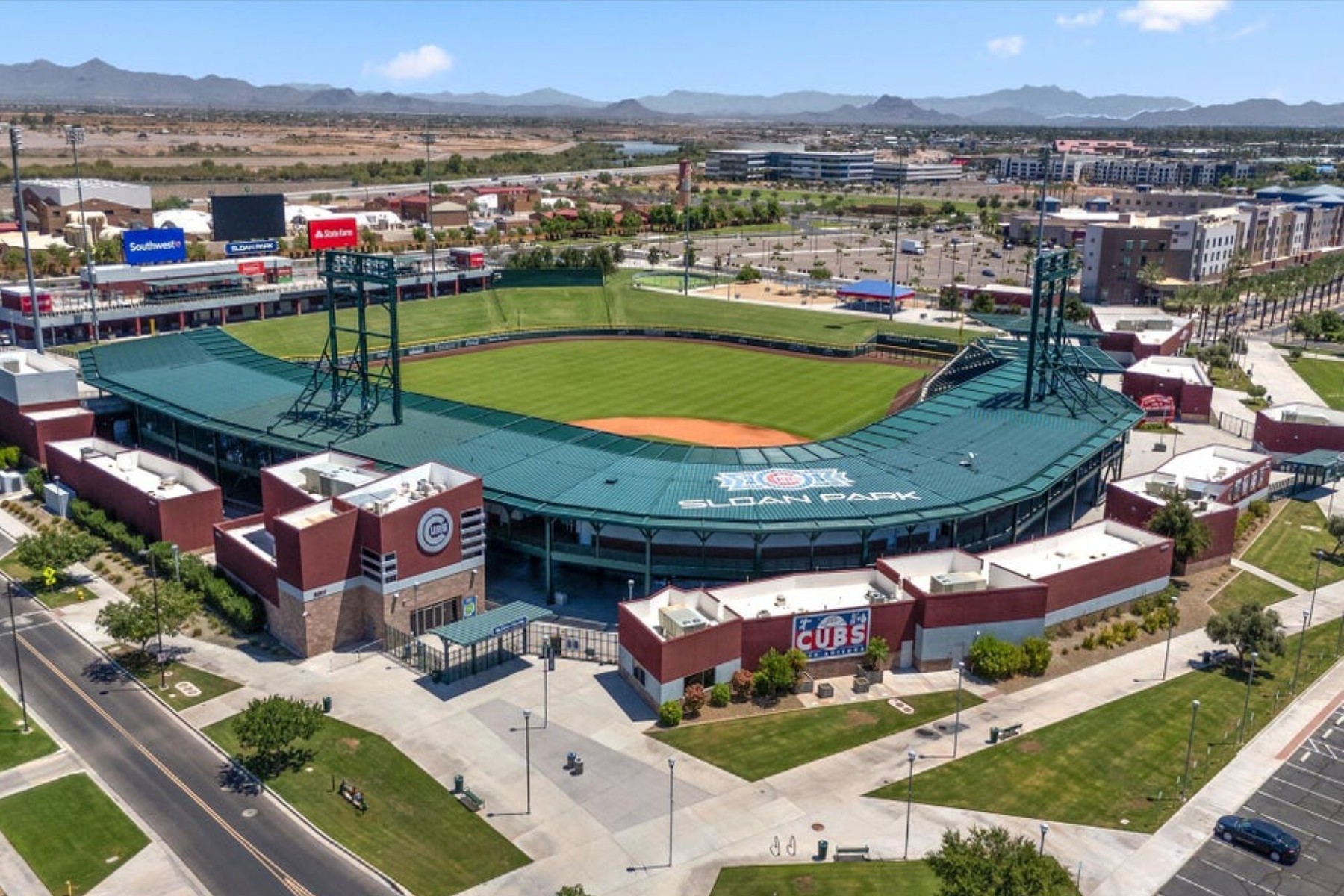  2401 E Rio Salado Parkway ¦ Tempe, AZ - 物件實景