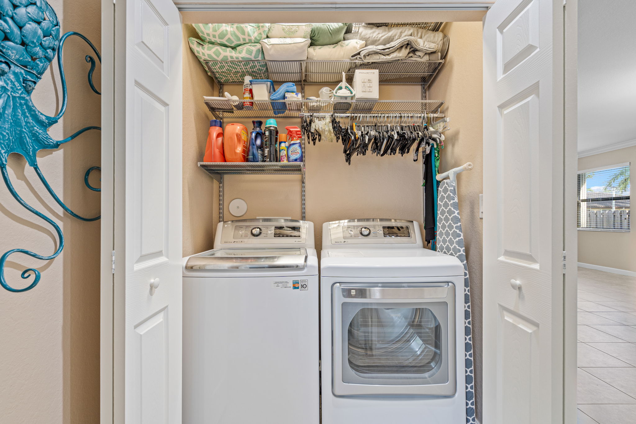 Miami, Florida, 33196, United States, 3 Bedrooms Bedrooms, ,3 BathroomsBathrooms,Residential,For Sale,2002544