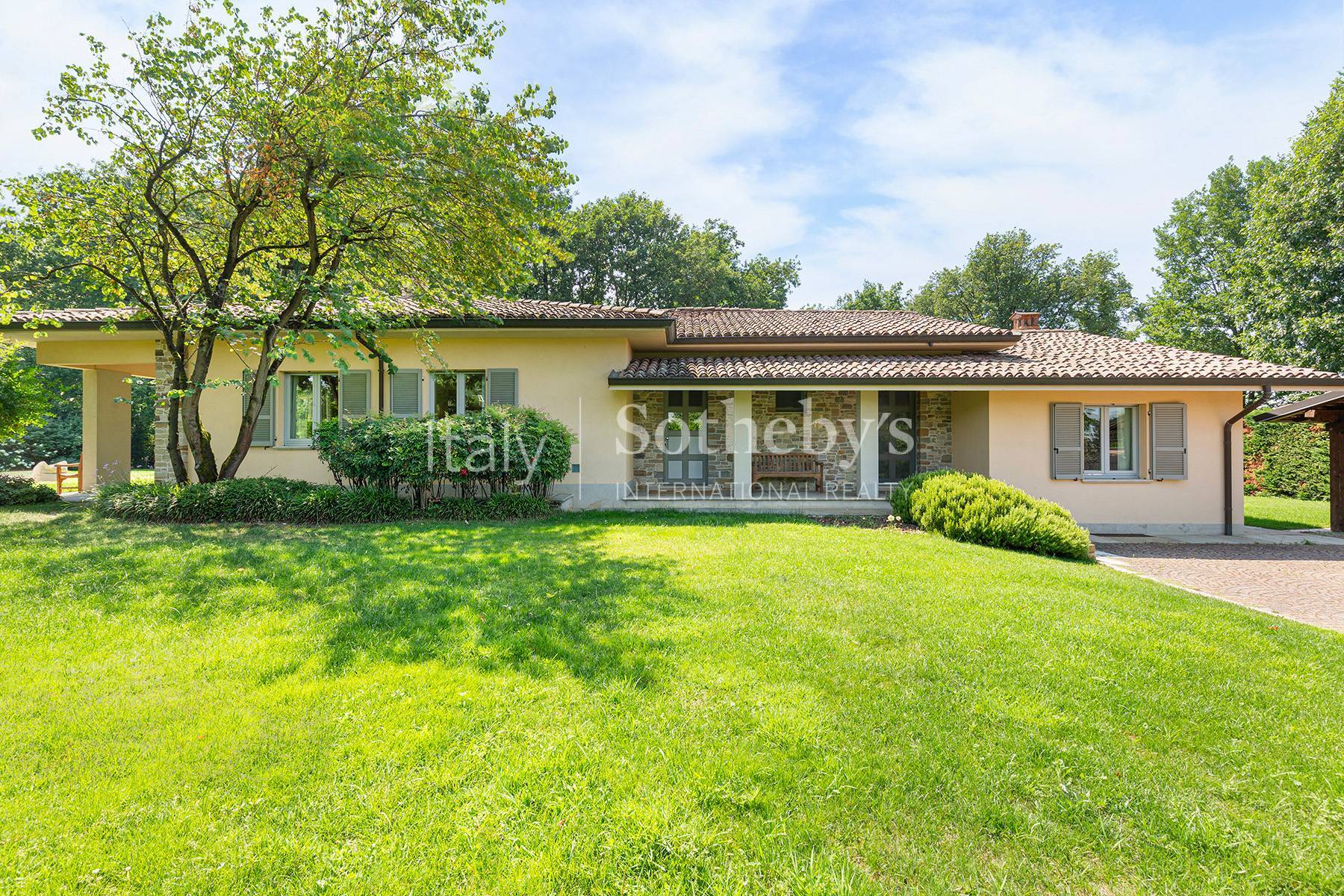  Villa with swimming pool and private woodland in the Trebbia Valley, south of - 物件實景