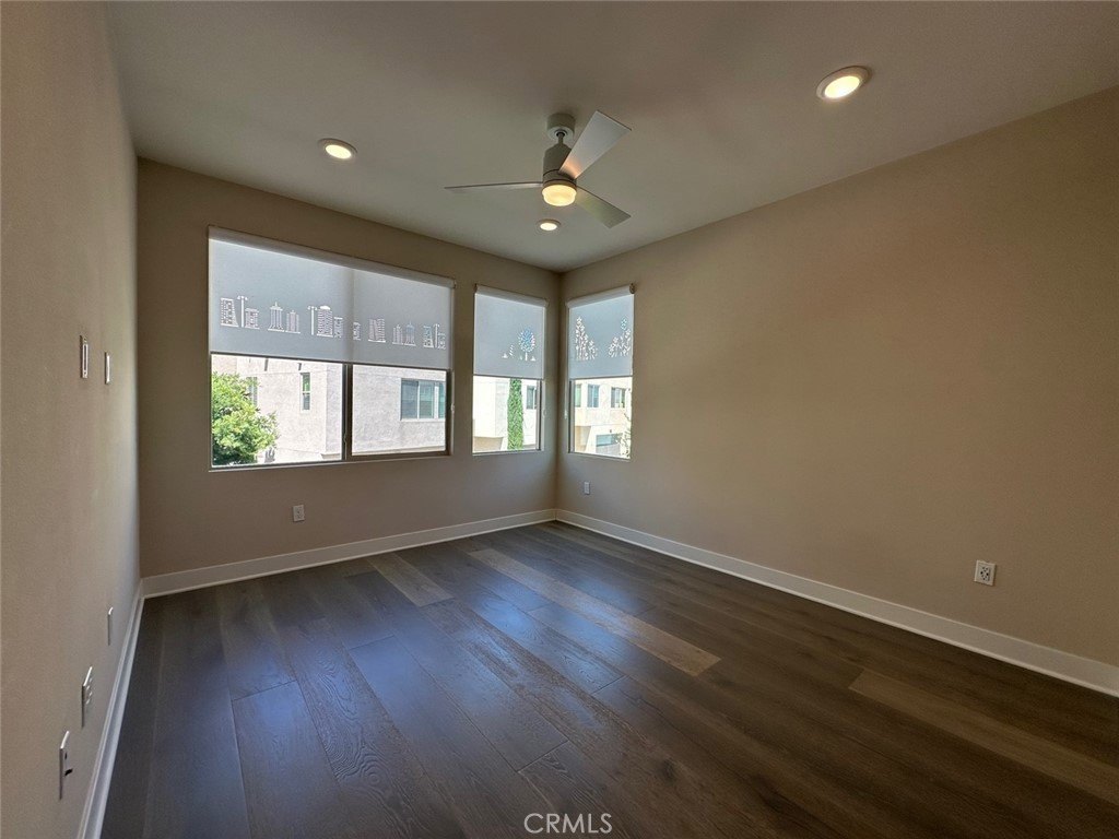 Irvine, California, 92618, United States, 3 Bedrooms Bedrooms, ,4 BathroomsBathrooms,Residential,For Sale,1987840