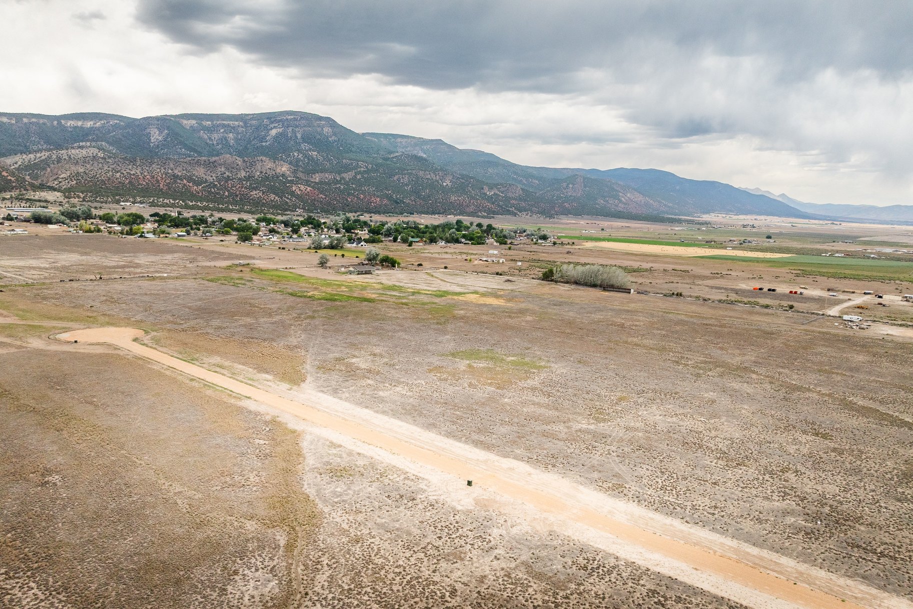  8.5-Acre Lots, No HOA, Stunning Horseshoe Mountain Views - 物件實景