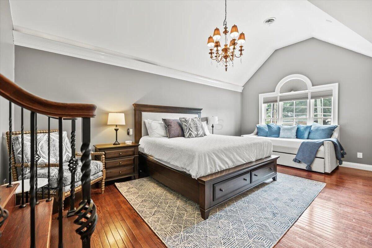 Columbus, Ohio, 43206, United States, 3 Bedrooms Bedrooms, ,4 BathroomsBathrooms,Residential,For Sale,1979603