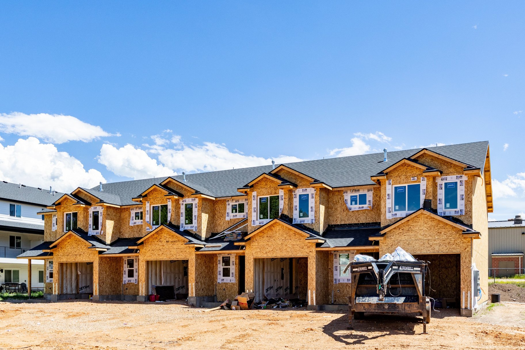  New Construction Meets Small Town Living - 物件實景