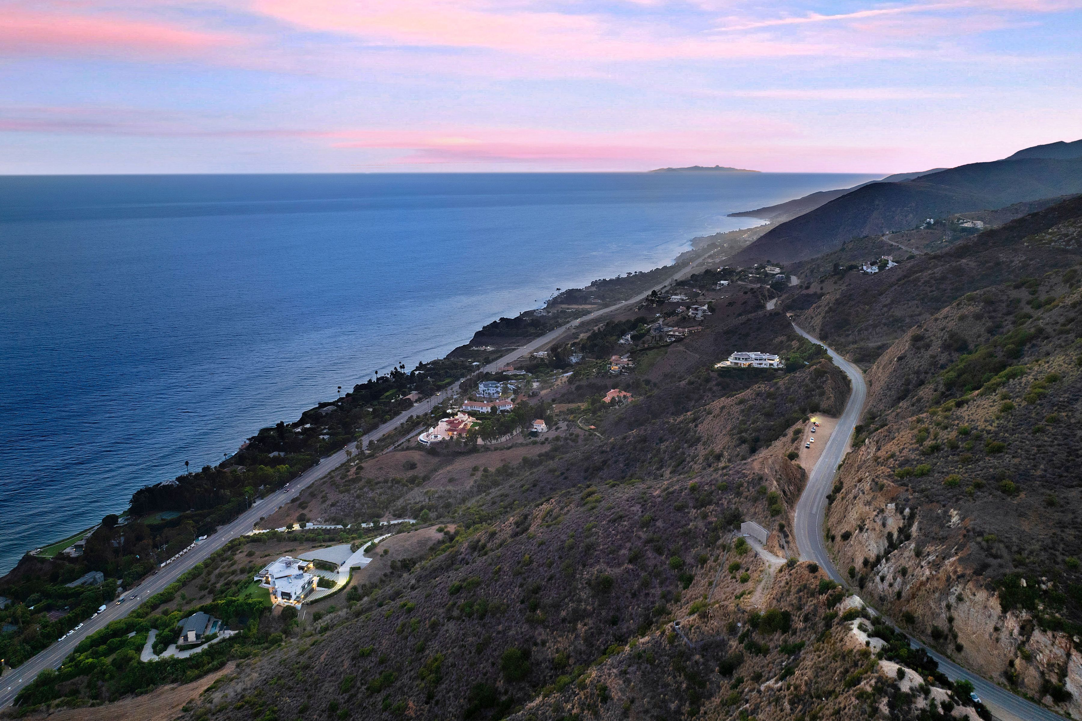  4140 Encinal Canyon Rd - 物件實景