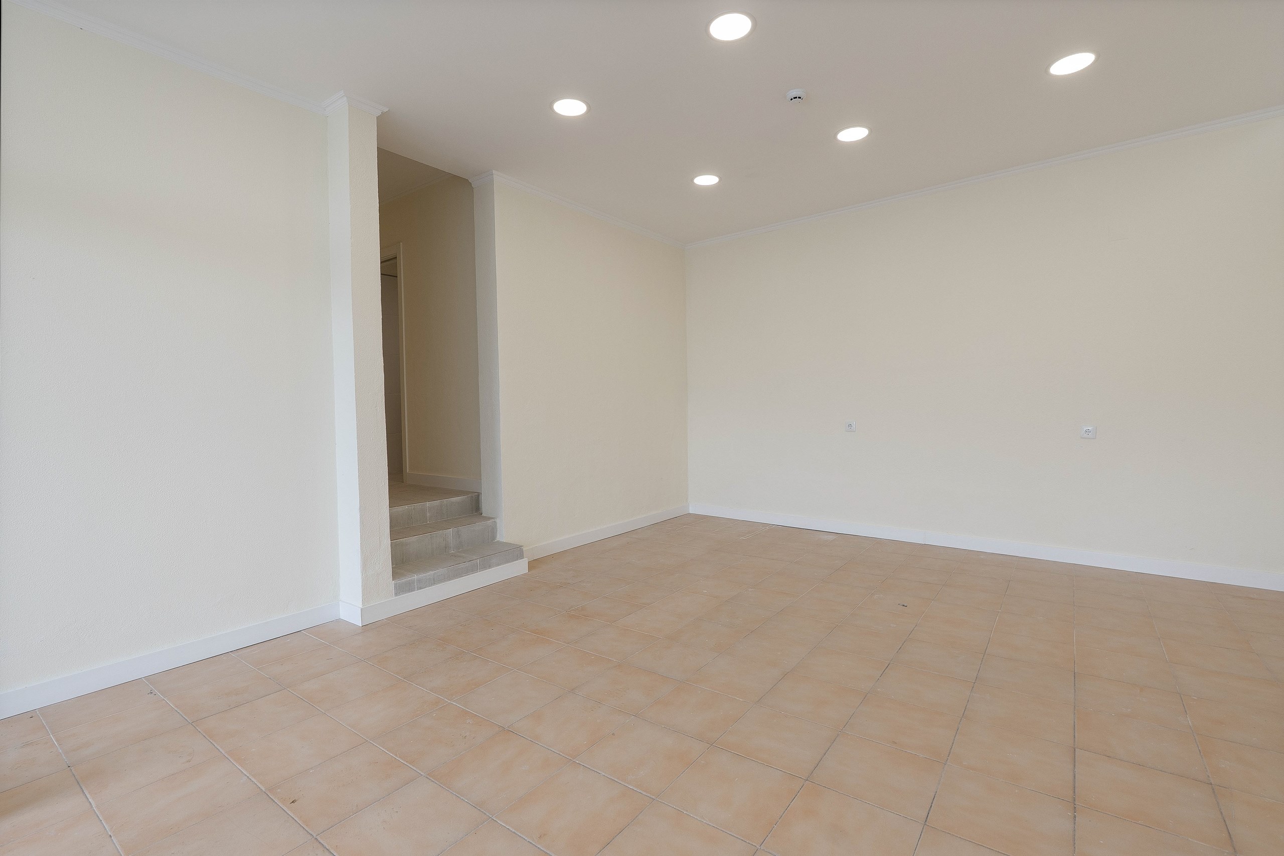 Cascais, Lisbon, 2785-261, PT, 4 Bedrooms Bedrooms, ,3 BathroomsBathrooms,Residential,For Sale,1795238