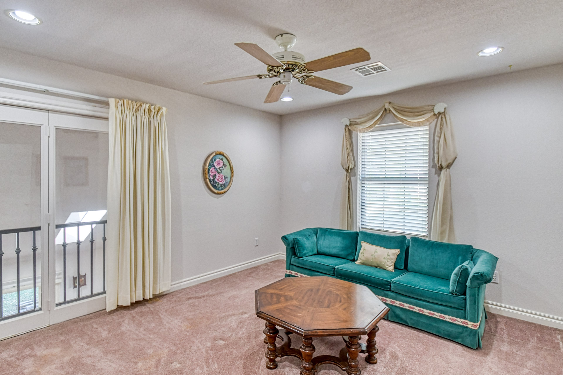 Norman, Oklahoma, 73072, United States, 4 Bedrooms Bedrooms, ,3 BathroomsBathrooms,Residential,For Sale,1967974