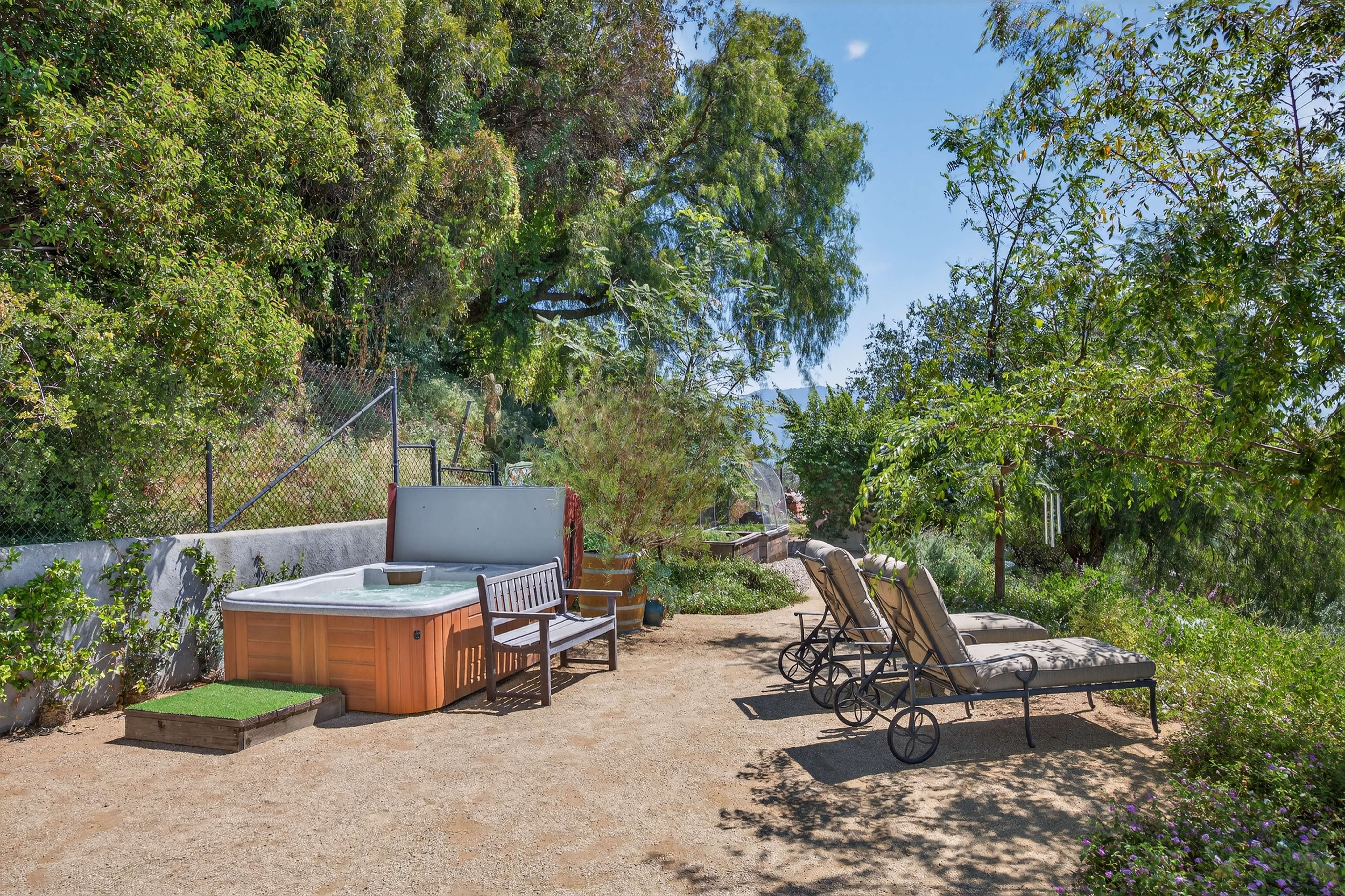  1447 North Foothill Road, Ojai, CA 93023 - 物件實景
