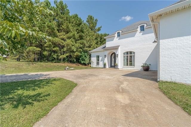 Boyce, Louisiana, 71409, United States, 4 Bedrooms Bedrooms, ,3 BathroomsBathrooms,Residential,For Sale,1982033