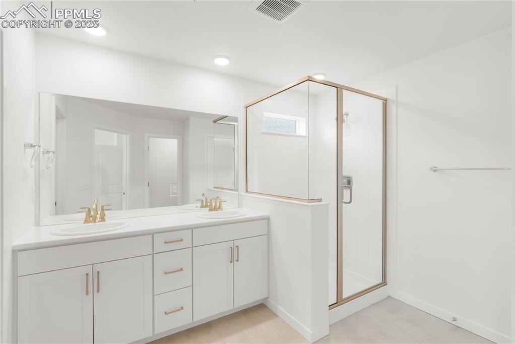 Colorado Springs, Colorado, 80924, United States, 3 Bedrooms Bedrooms, ,3 BathroomsBathrooms,Residential,For Sale,1911432