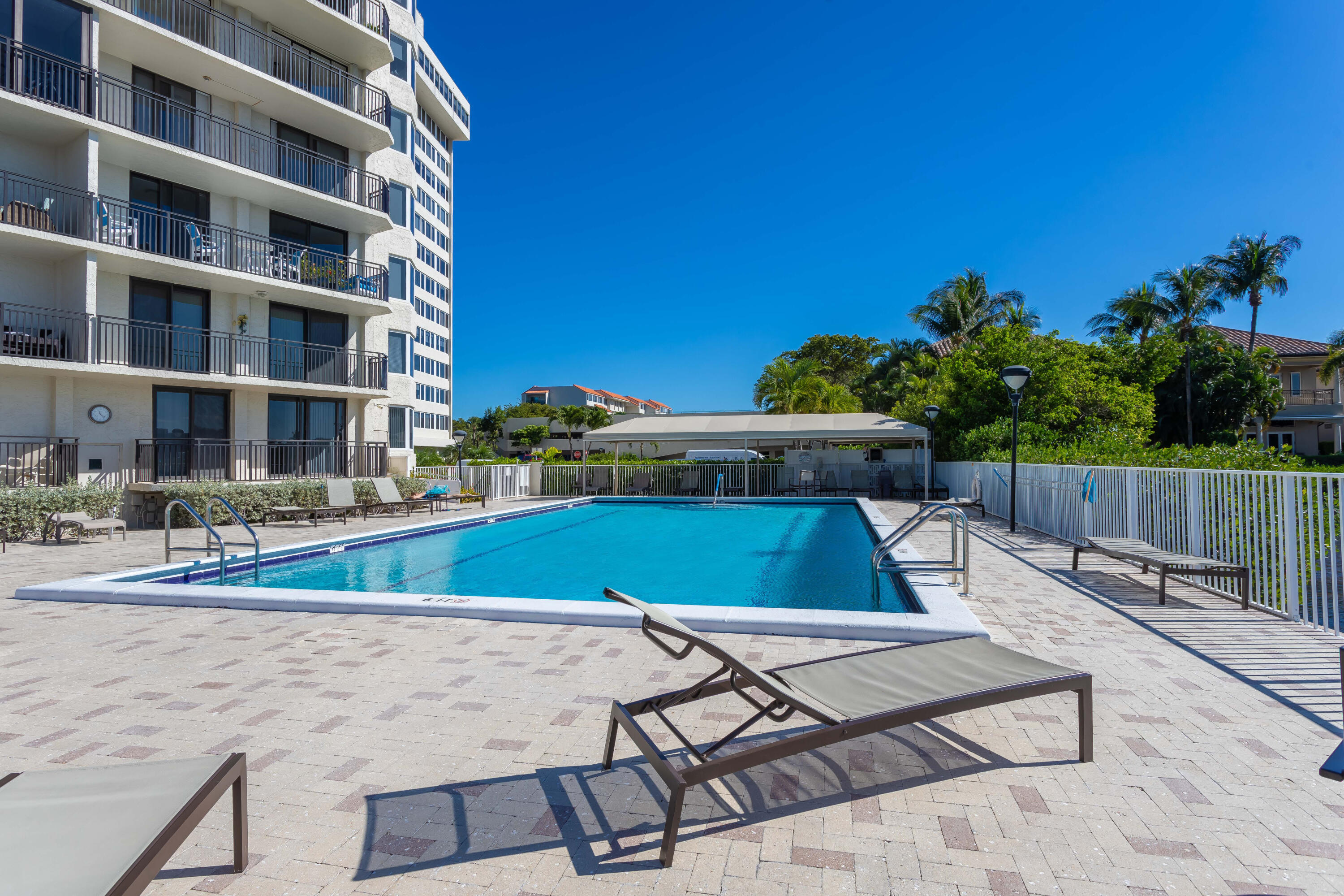 Highland Beach, Florida, 33487, United States, 1 Bedroom Bedrooms, ,2 BathroomsBathrooms,Residential,For Sale,1729334