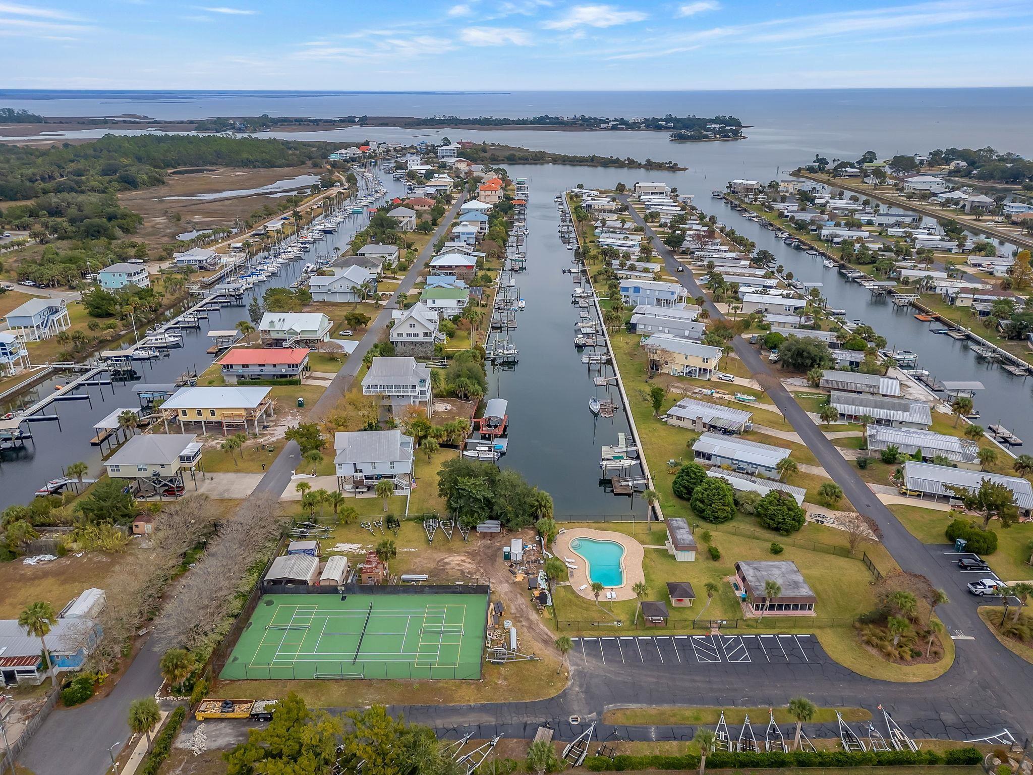 Crawfordville, Florida, 32327, United States, 4 Bedrooms Bedrooms, ,3 BathroomsBathrooms,Residential,For Sale,2003294
