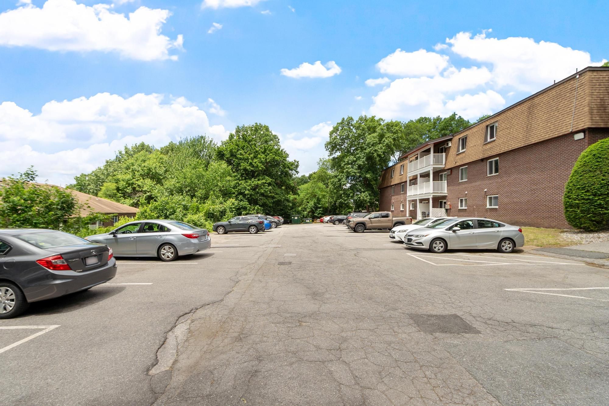  15 Wildwood Street, Unit B19, Dracut, MA, 01826 - 物件實景