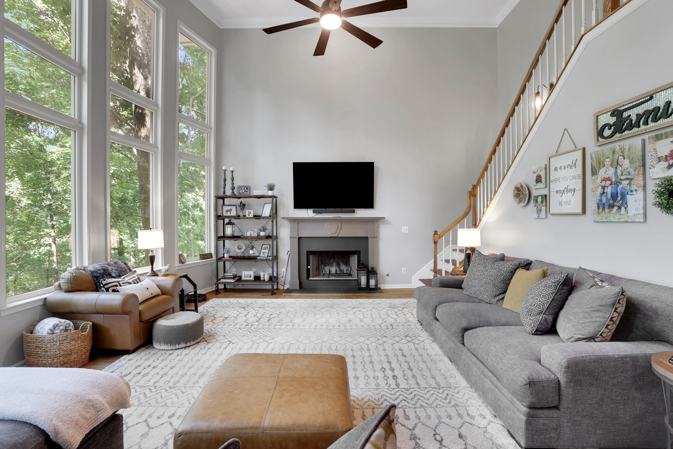  Beautifully Updated Home in River Plantation - 物件實景