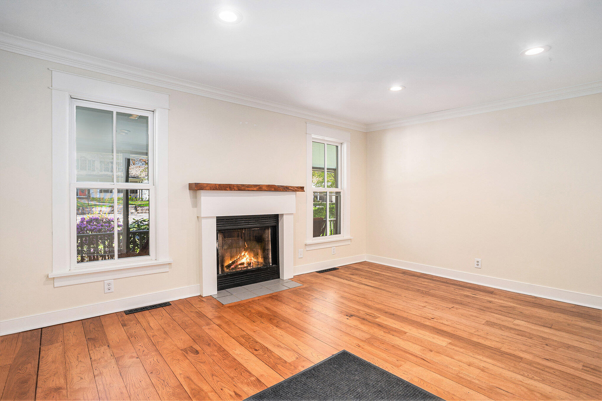 Saugatuck, Michigan, 49453, United States, 4 Bedrooms Bedrooms, ,3 BathroomsBathrooms,Residential,For Sale,1807495