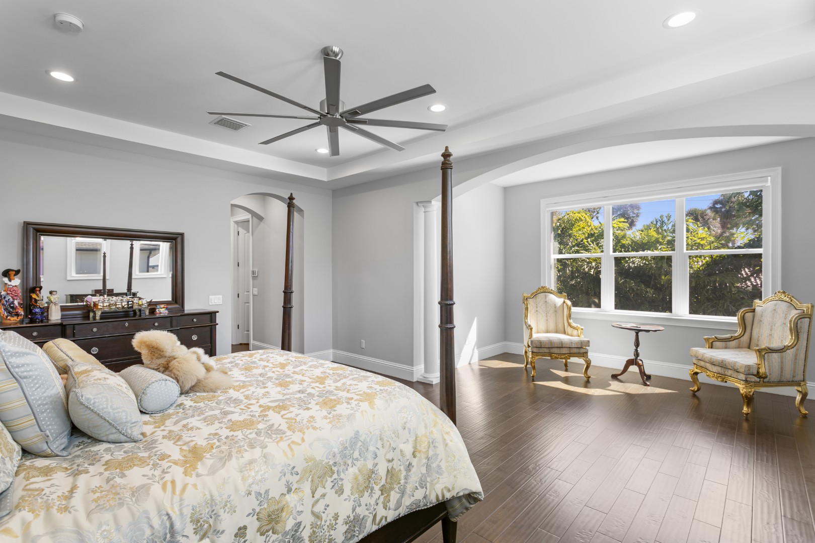 Tampa, Florida, 33629, United States, 5 Bedrooms Bedrooms, ,6 BathroomsBathrooms,Residential,For Sale,2008842