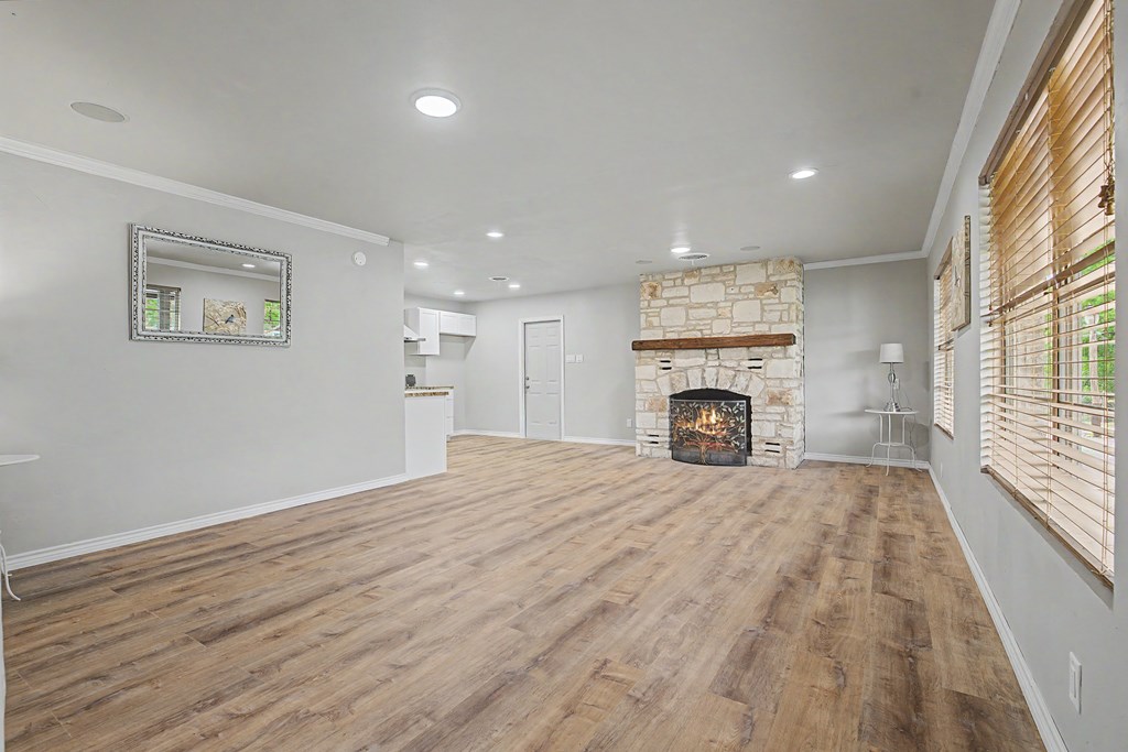 Fredericksburg, Texas, 78624, United States, 3 Bedrooms Bedrooms, ,2 BathroomsBathrooms,Residential,For Sale,2049407
