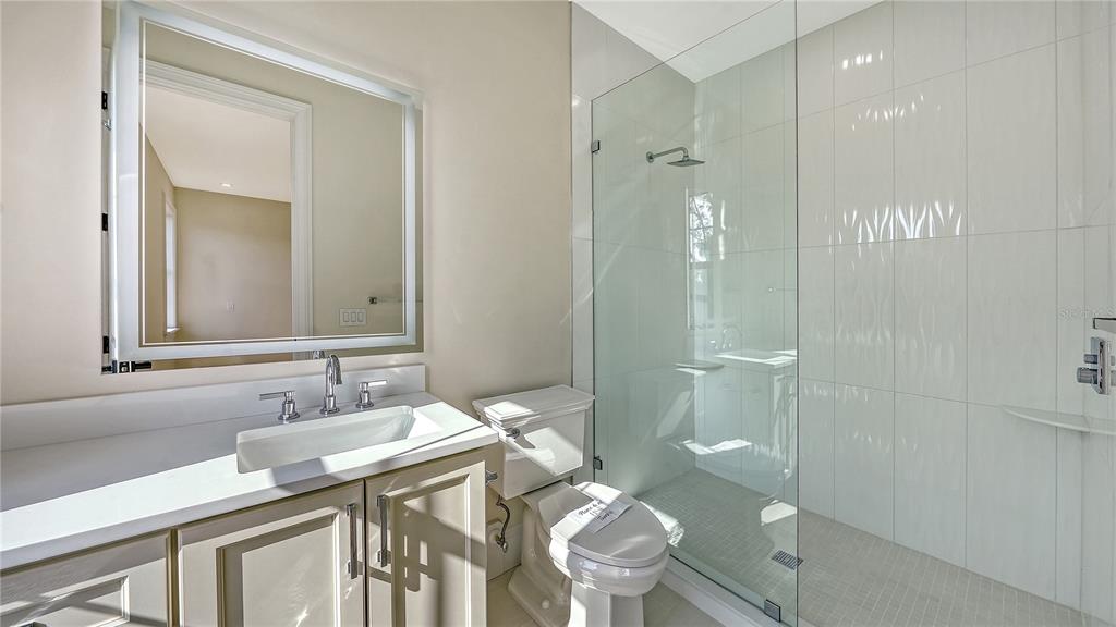 Sarasota, Florida, 34242, United States, 4 Bedrooms Bedrooms, ,6 BathroomsBathrooms,Residential,For Sale,2003081