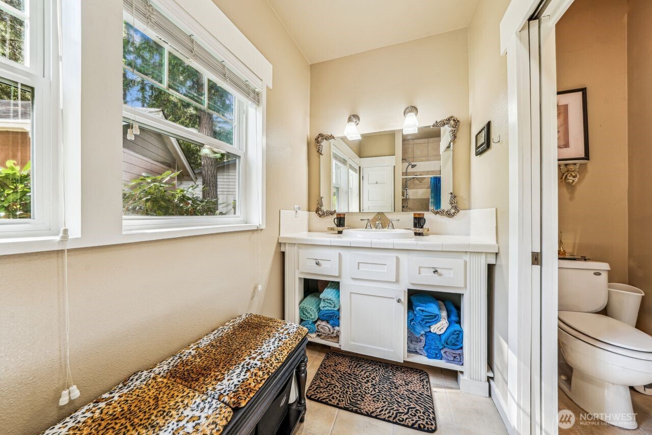 Anderson Island, Washington, 98303, United States, 3 Bedrooms Bedrooms, ,2 BathroomsBathrooms,Residential,For Sale,1908522
