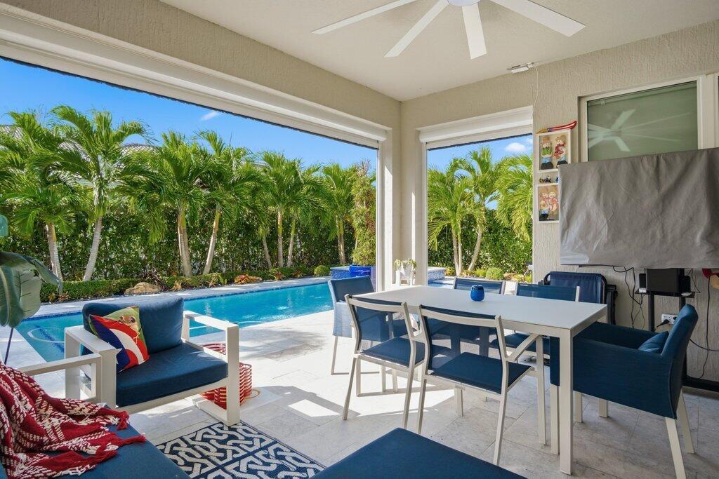 Hollywood, Florida, 33021, United States, 5 Bedrooms Bedrooms, ,3 BathroomsBathrooms,Residential,For Sale,1990187