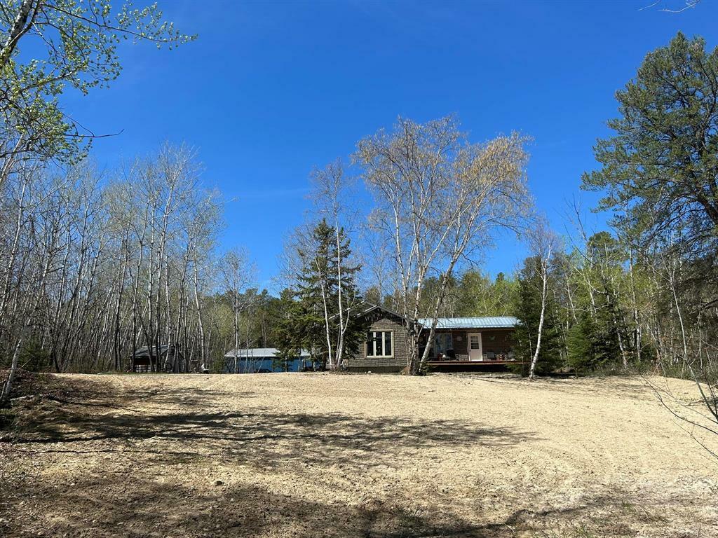 TRAVERSE BAY, Manitoba, R0E 2A0, CA, 2 Bedrooms Bedrooms, ,1 BathroomBathrooms,Residential,For Sale,1838361