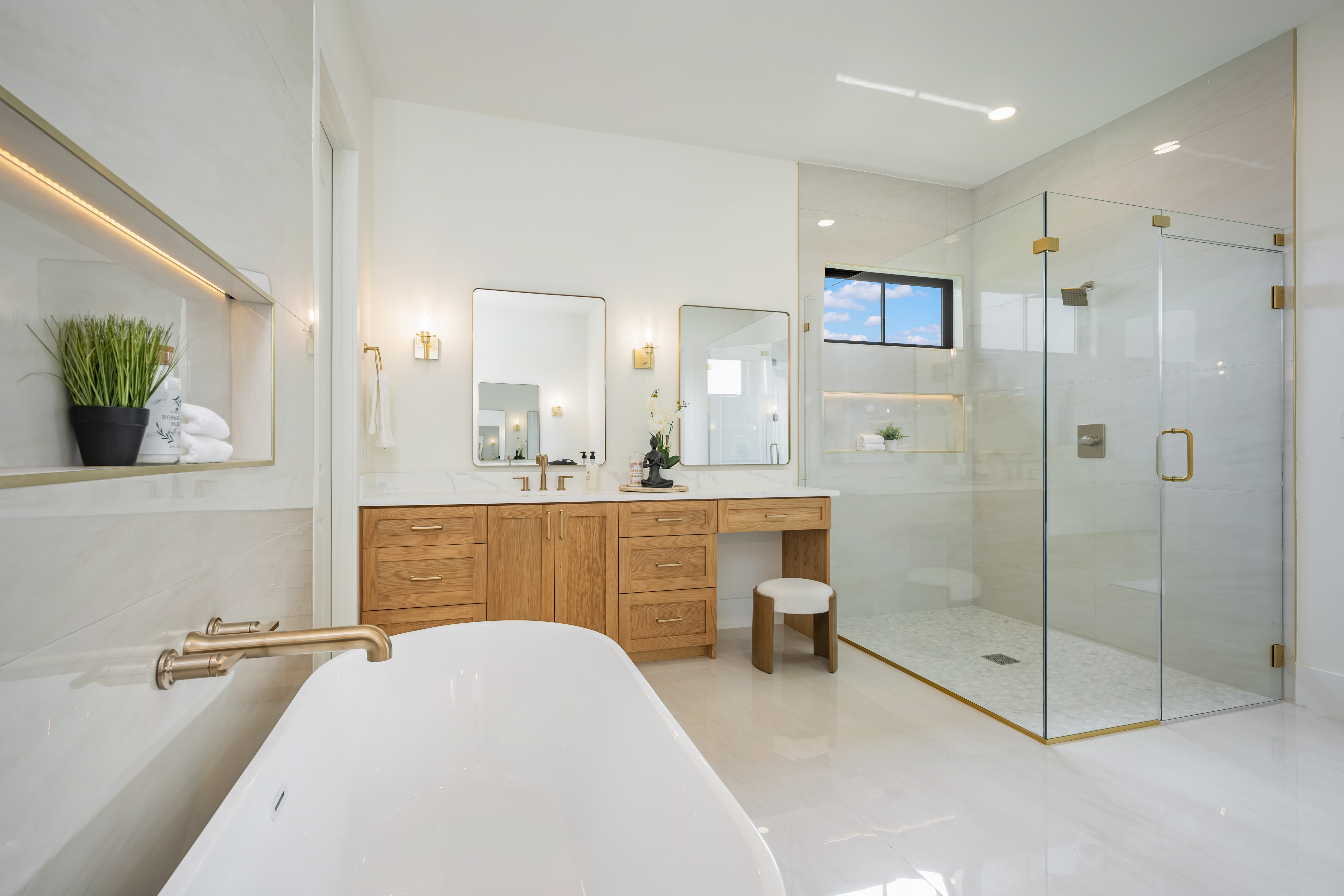  Resort-Style Living in George