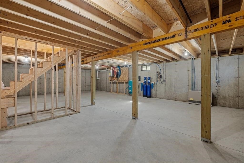 Thornton, New Hampshire, 03285, United States, 3 Bedrooms Bedrooms, ,3 BathroomsBathrooms,Residential,For Sale,1887581