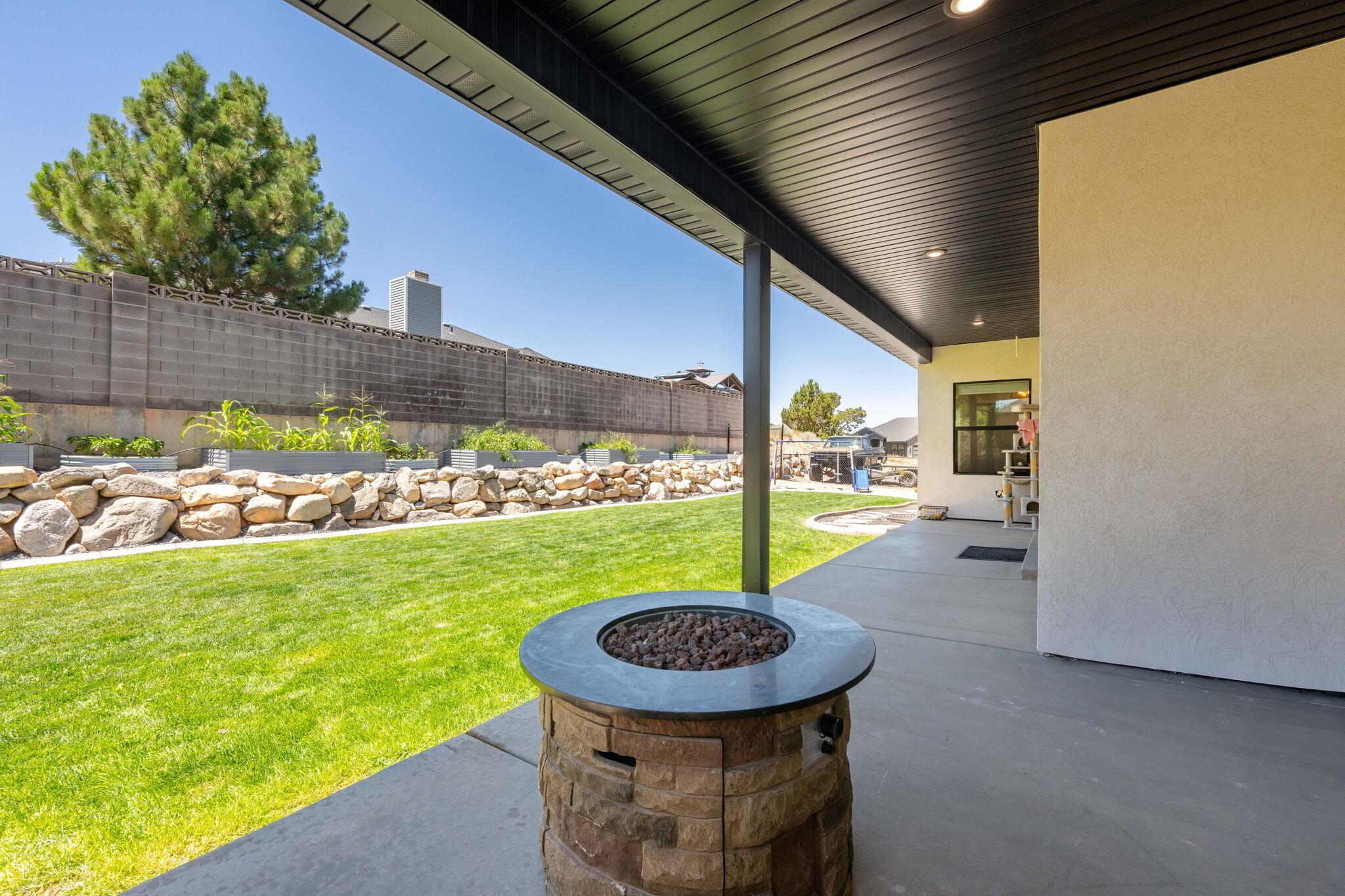 Cedar City, Utah, 84720, United States, 5 Bedrooms Bedrooms, ,4 BathroomsBathrooms,Residential,For Sale,1976034