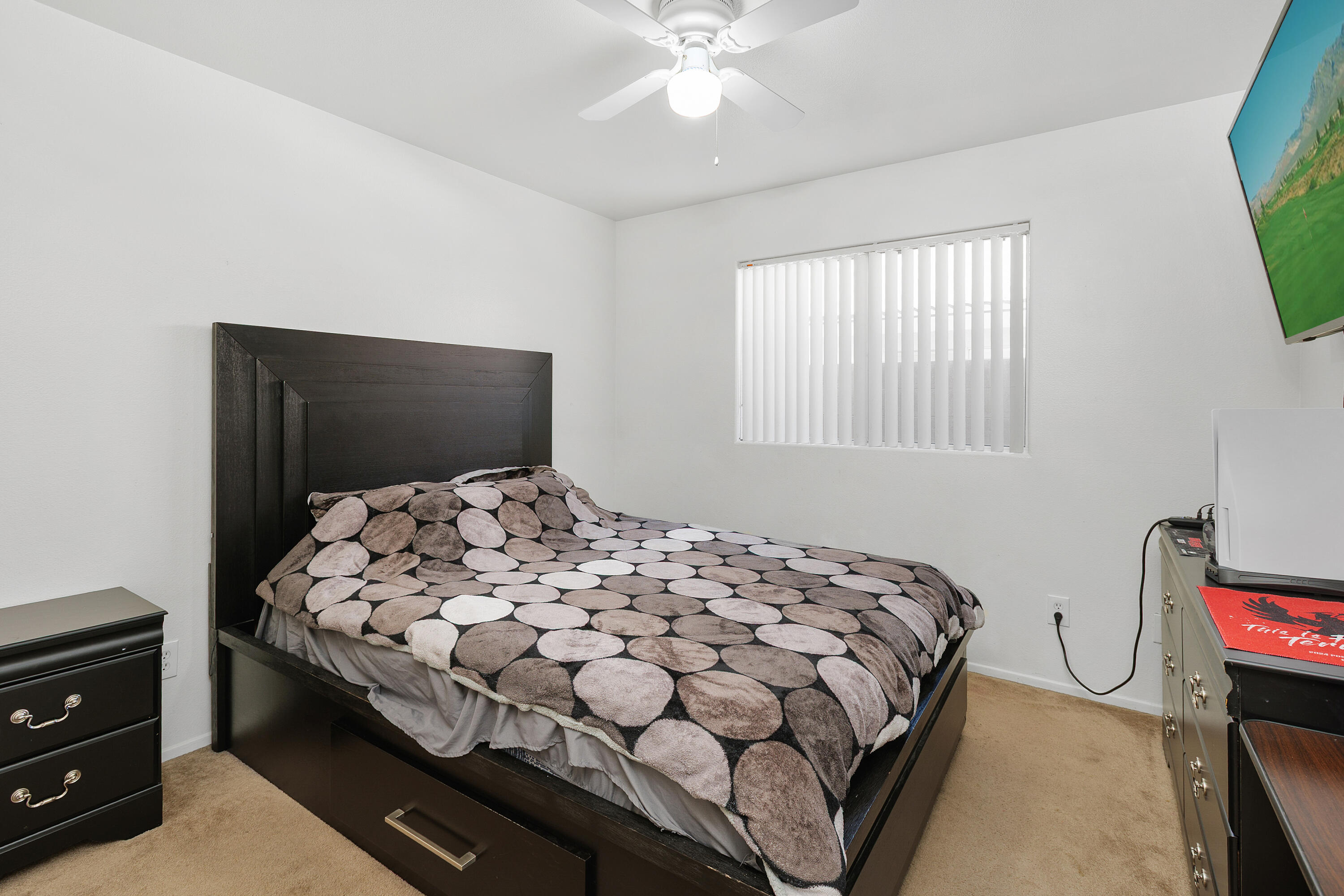 La Quinta, California, 92253, United States, 4 Bedrooms Bedrooms, ,2 BathroomsBathrooms,Residential,For Sale,2003010